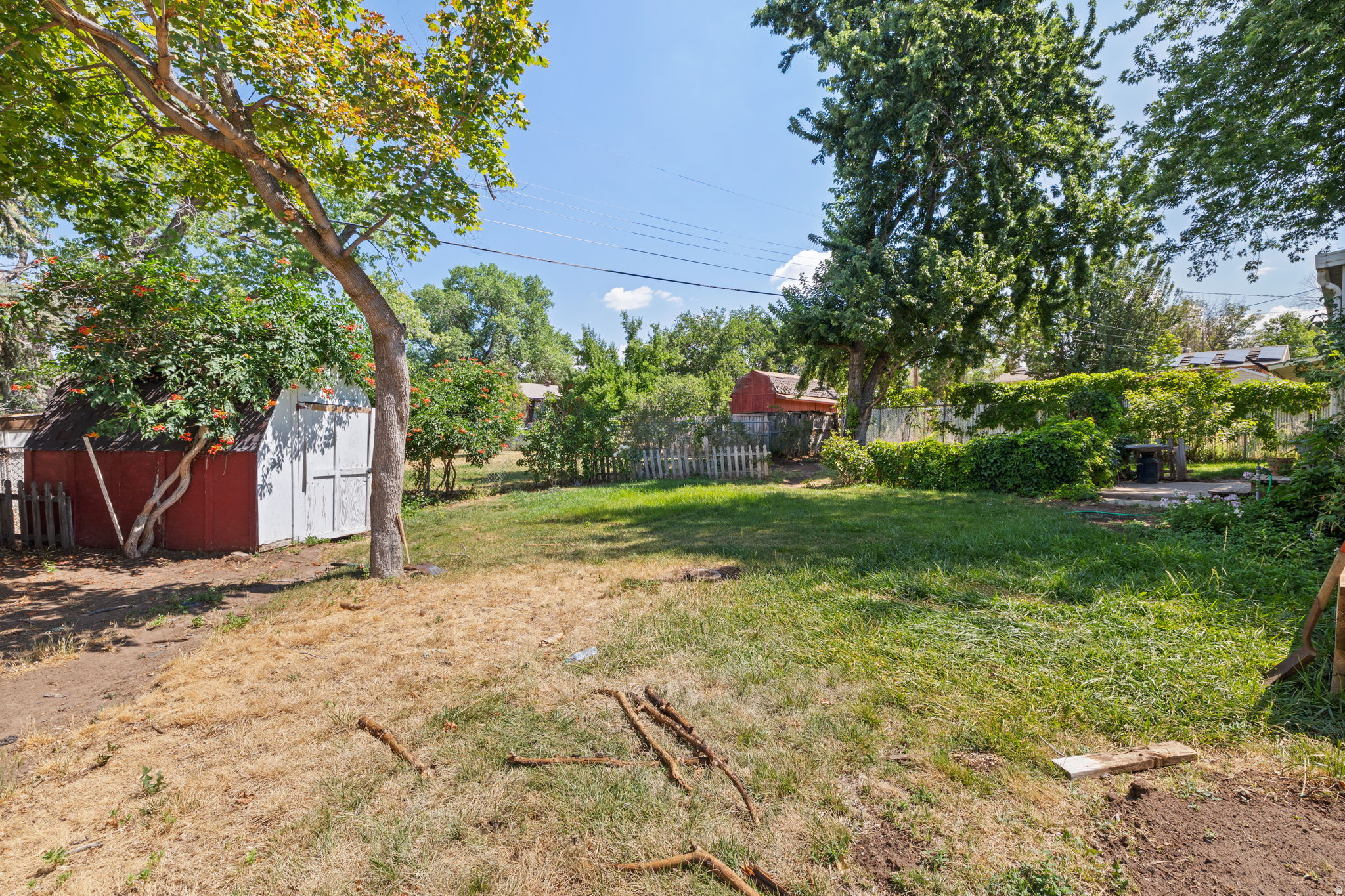 main property photo 32
