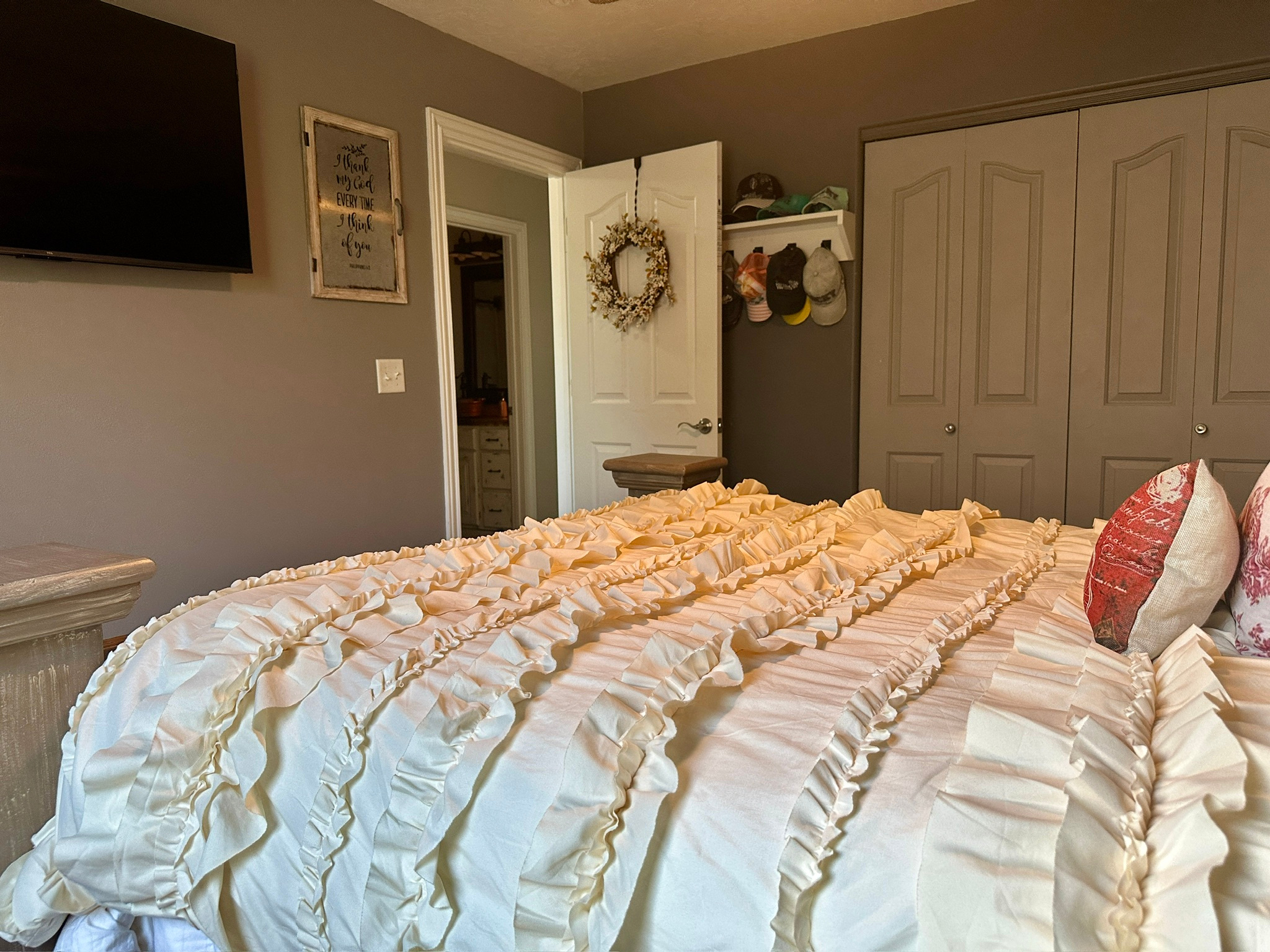 main property photo 26