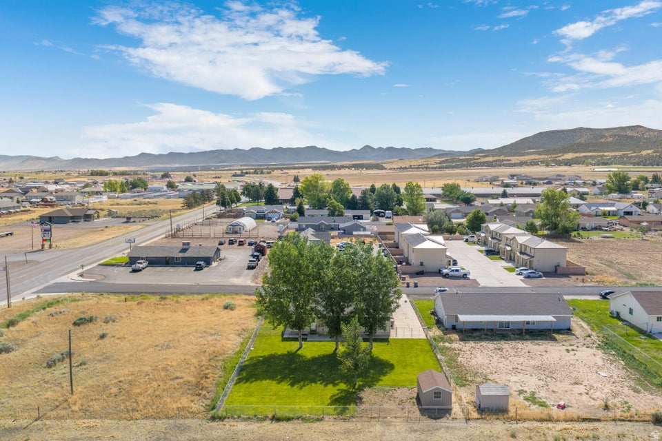 main property photo 45