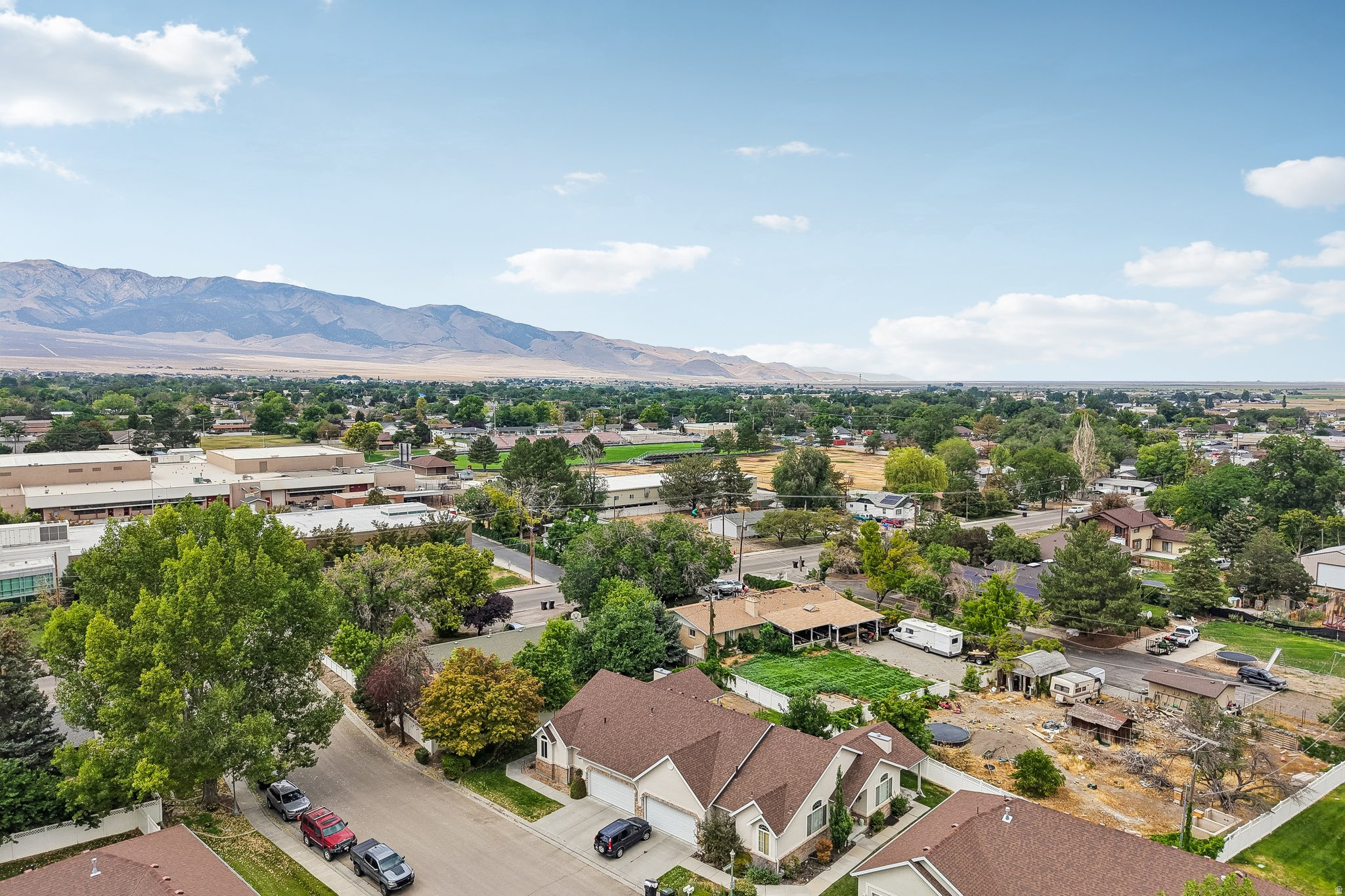main property photo 44