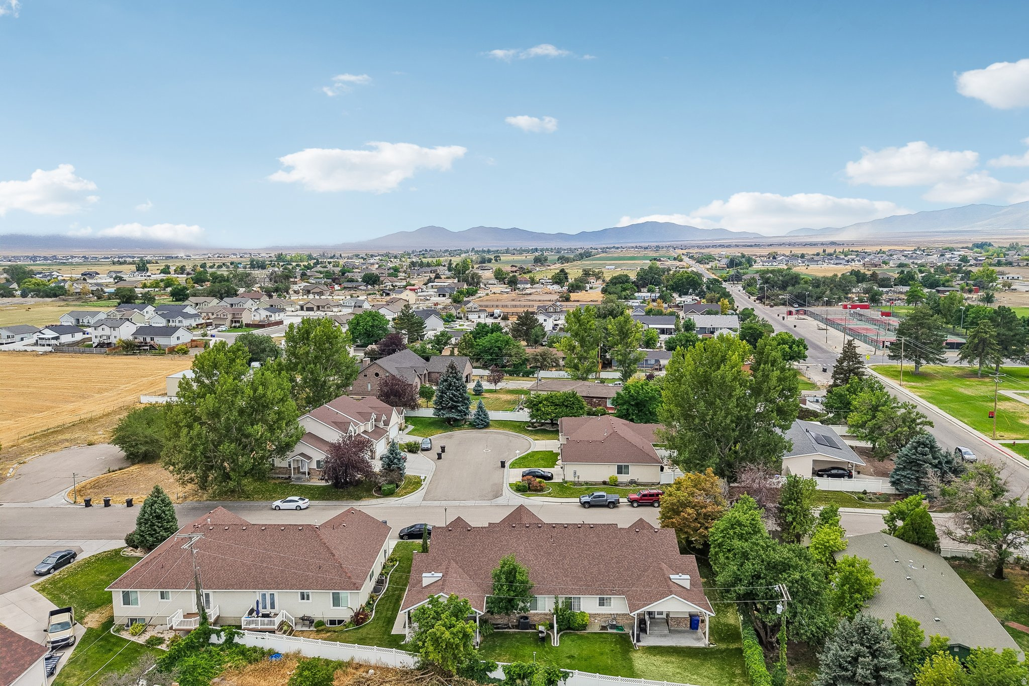 main property photo 47