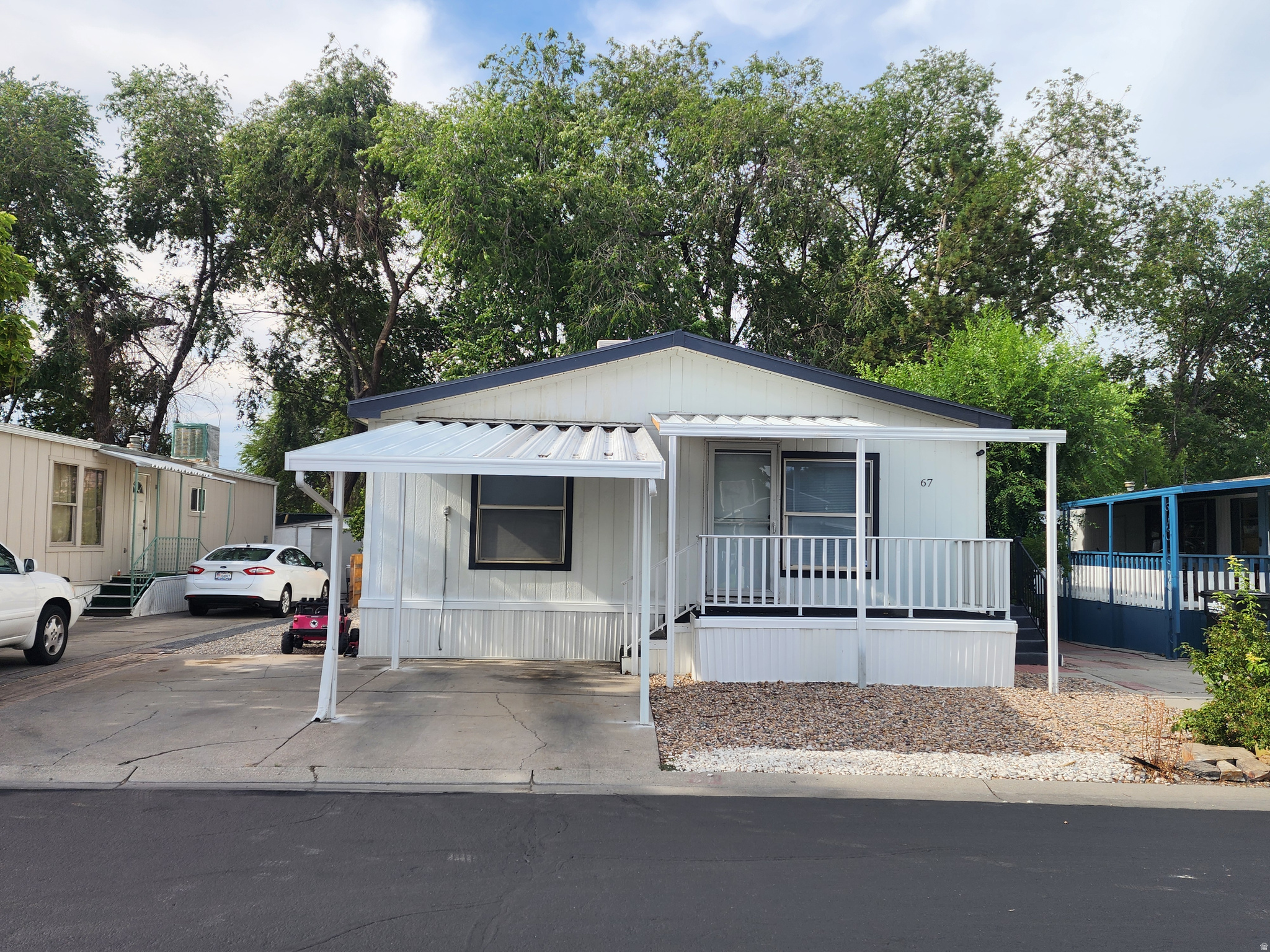 main property photo 16