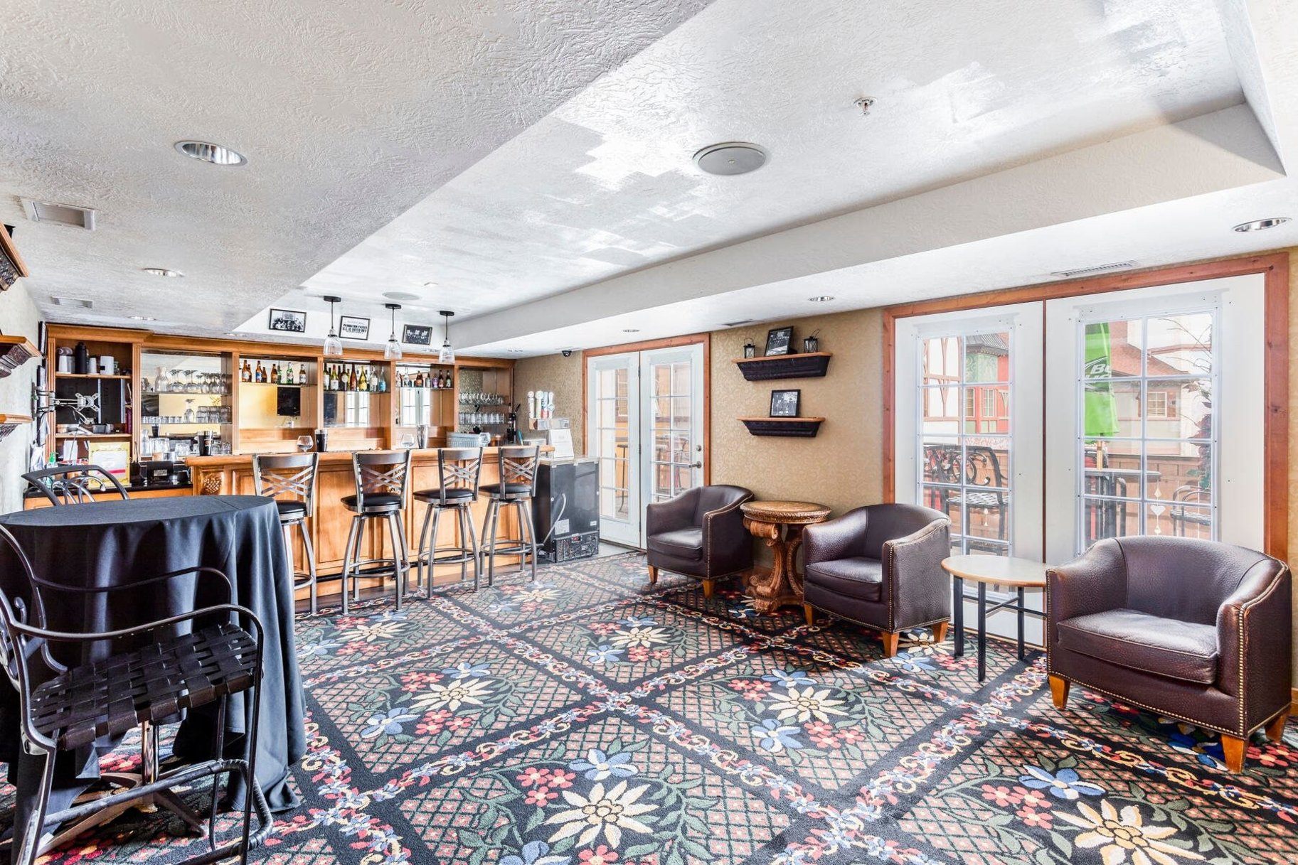main property photo 50