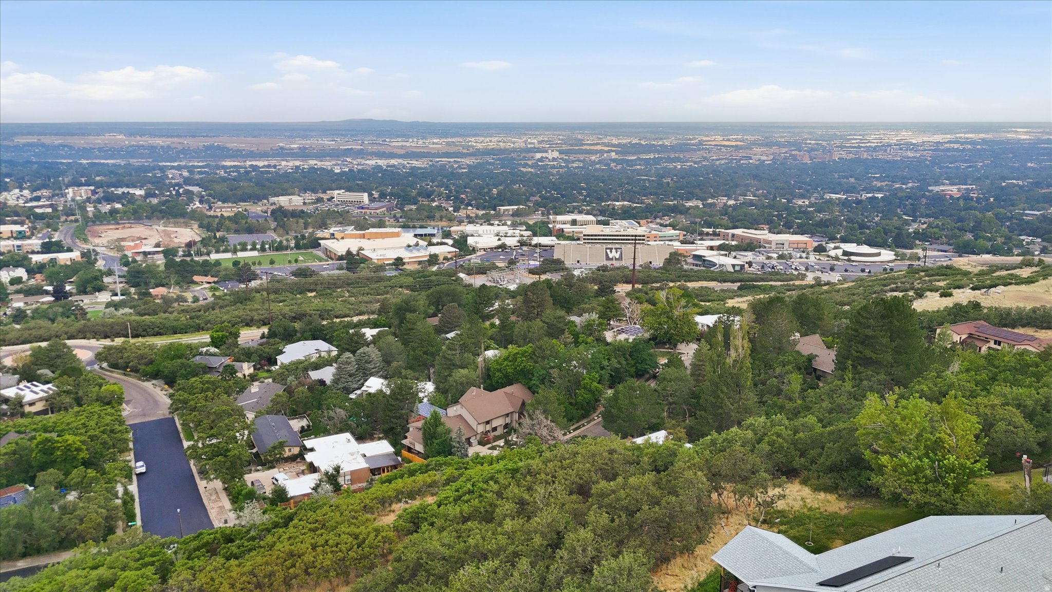 main property photo 22