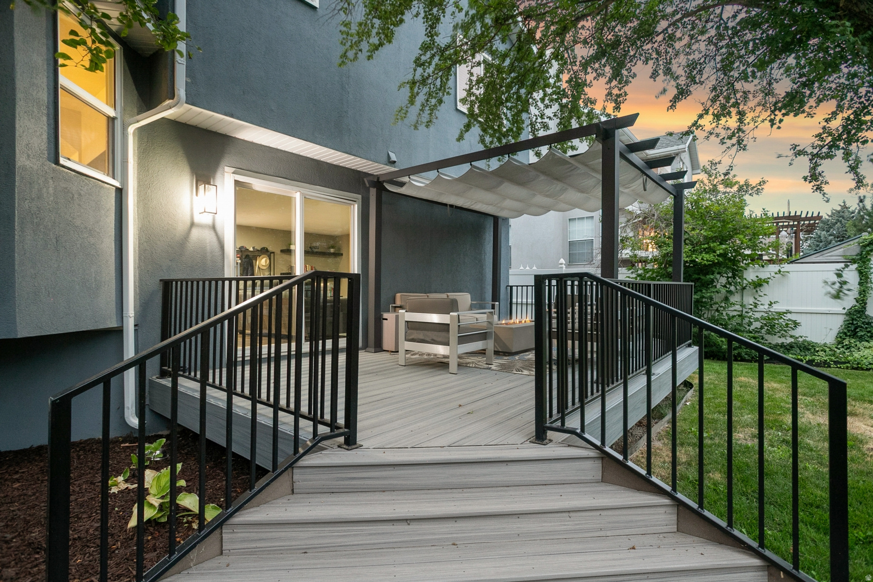 main property photo 37