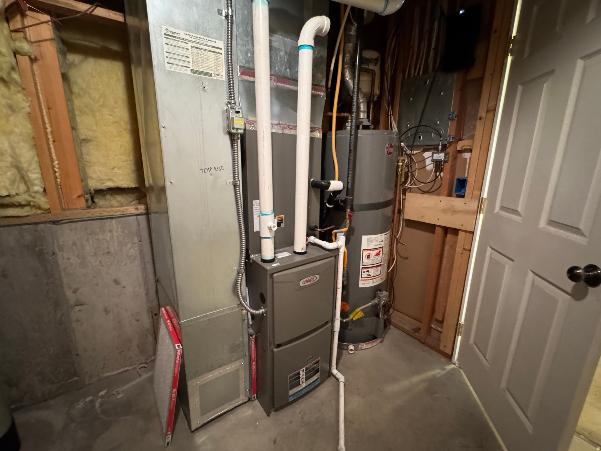 main property photo 19