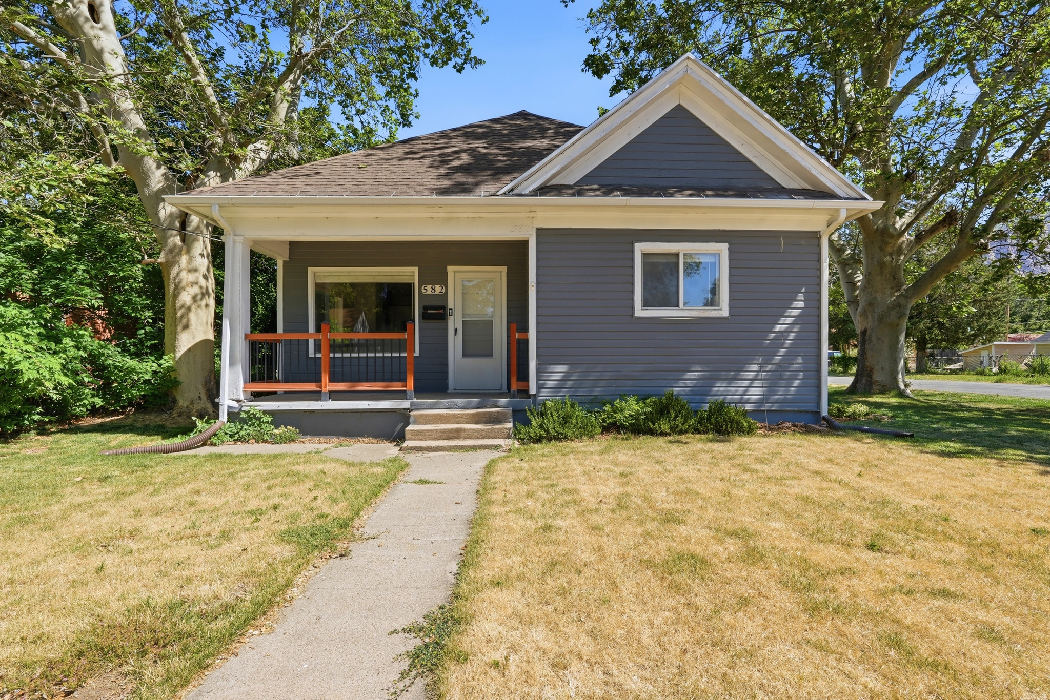 main property photo 26
