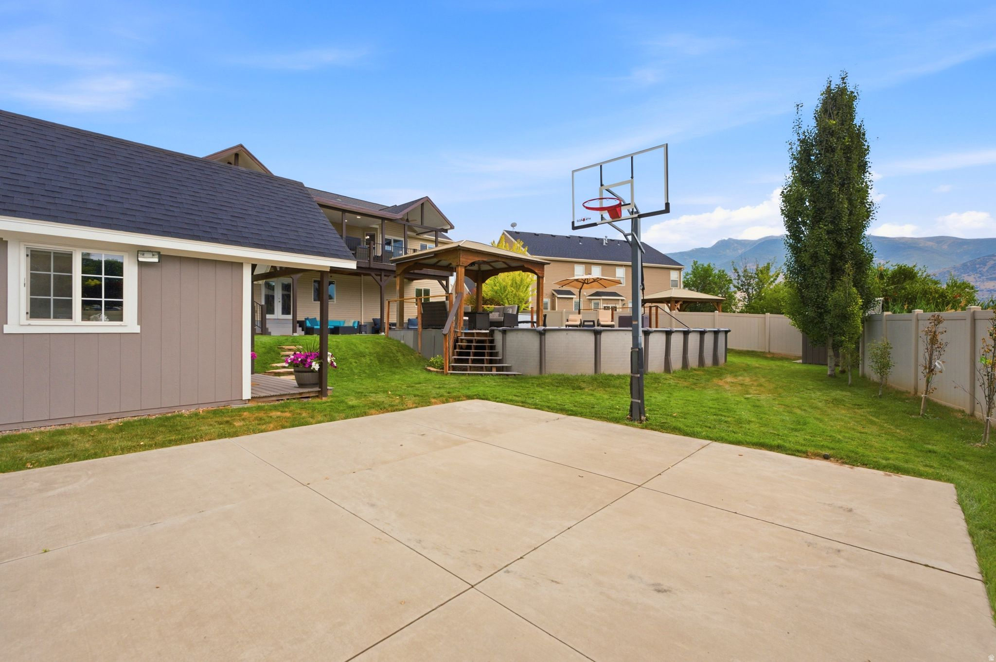 main property photo 68