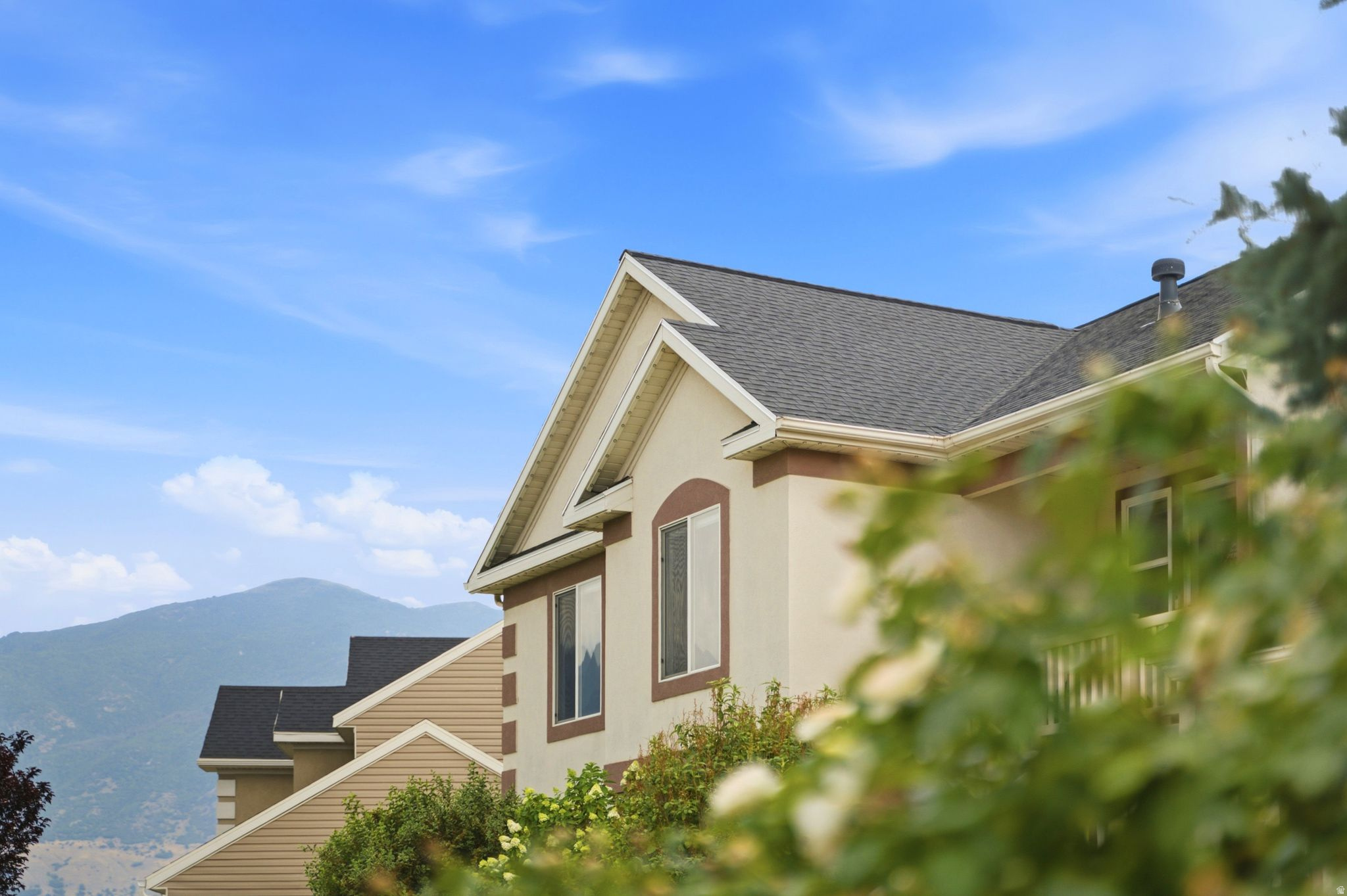 main property photo 76