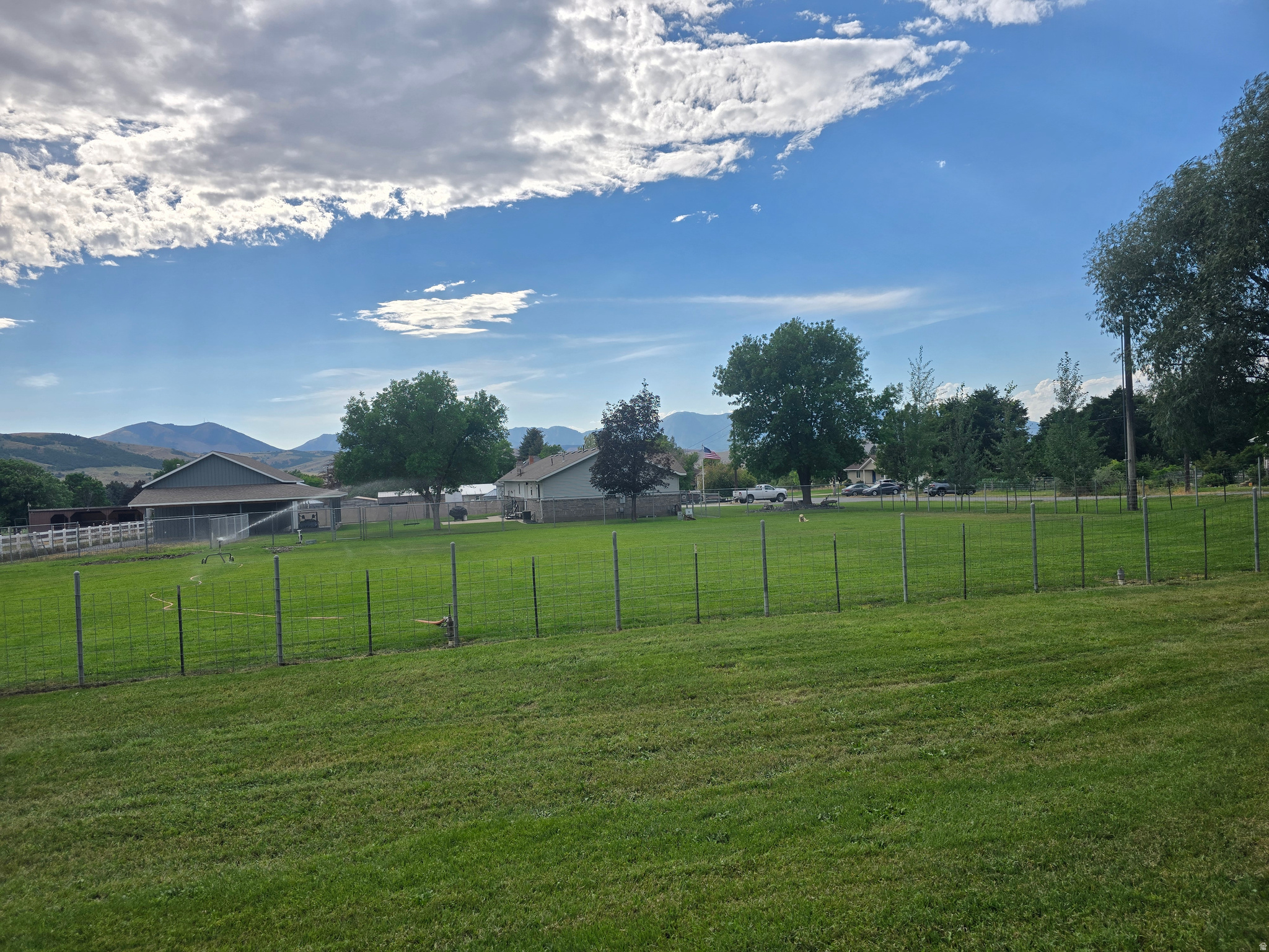 main property photo 32