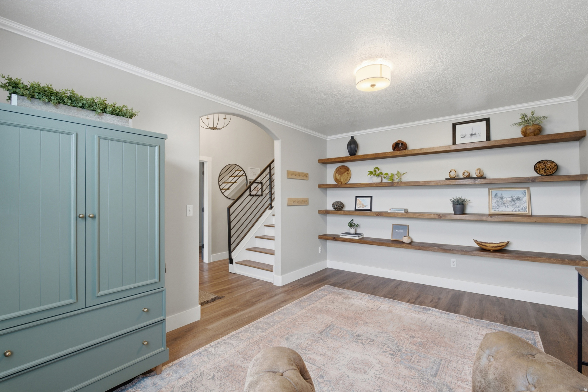 main property photo 6