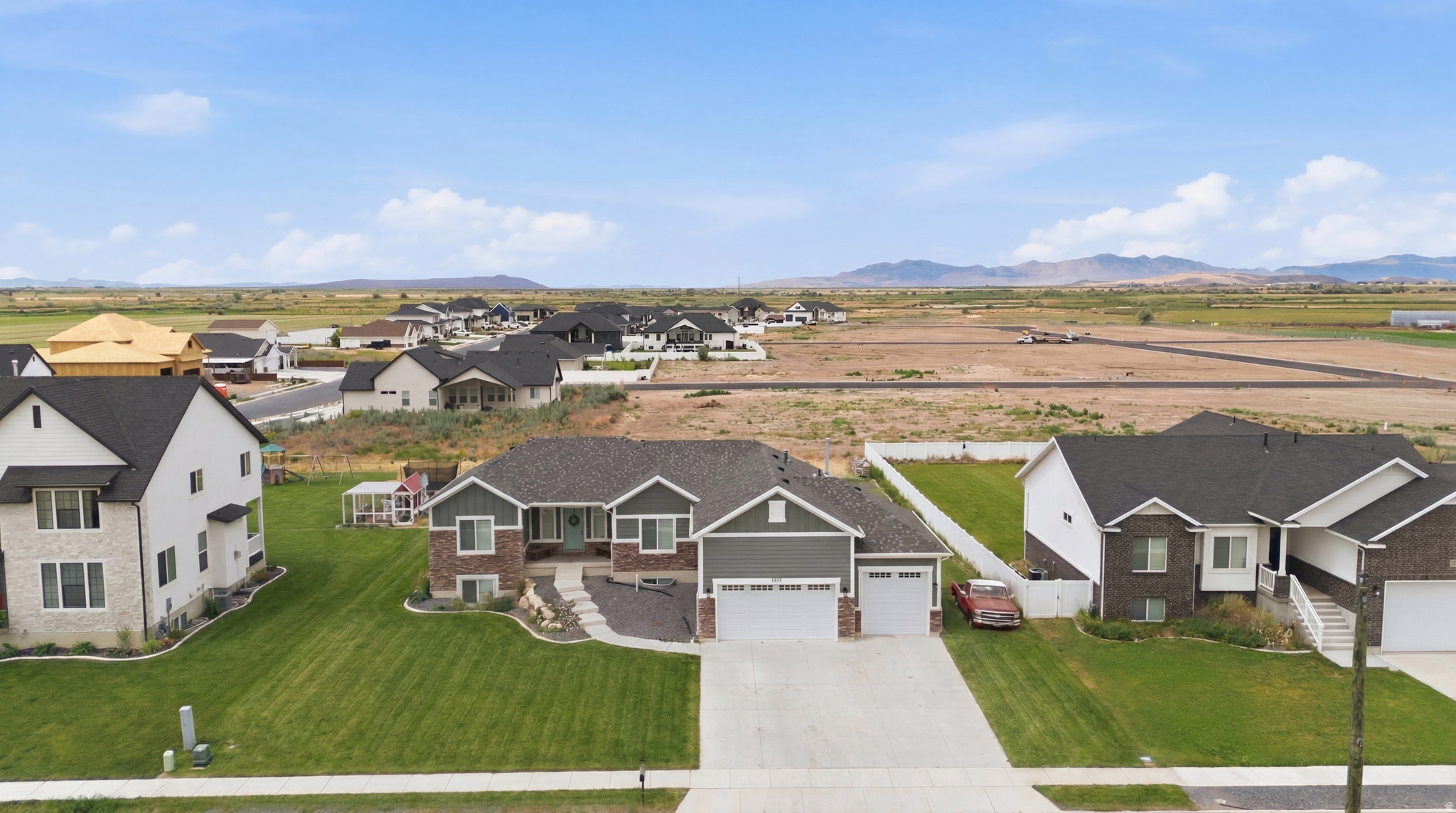 main property photo 21