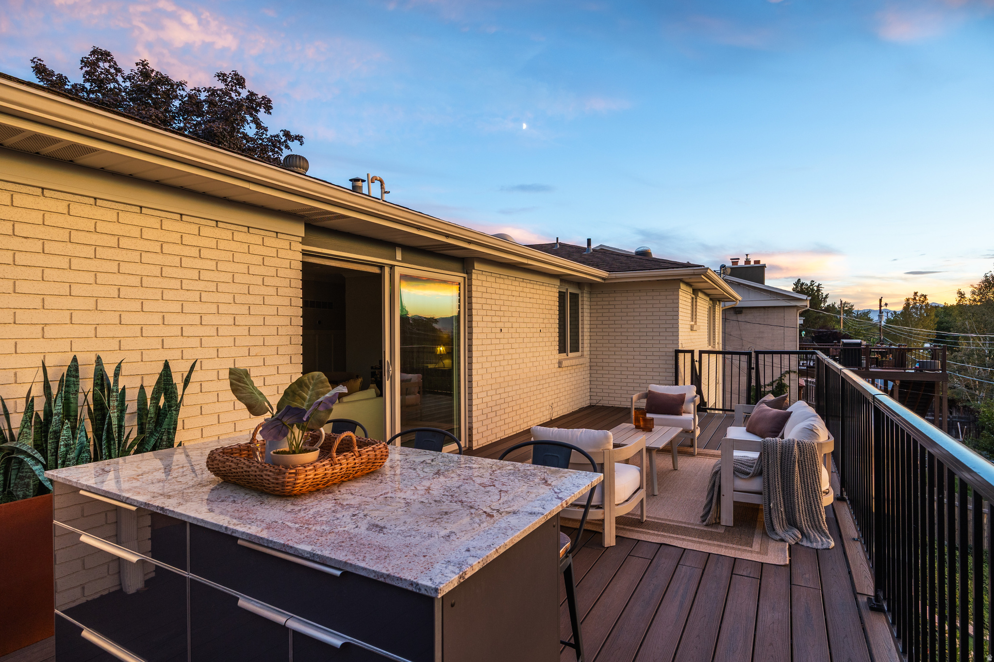 main property photo 59