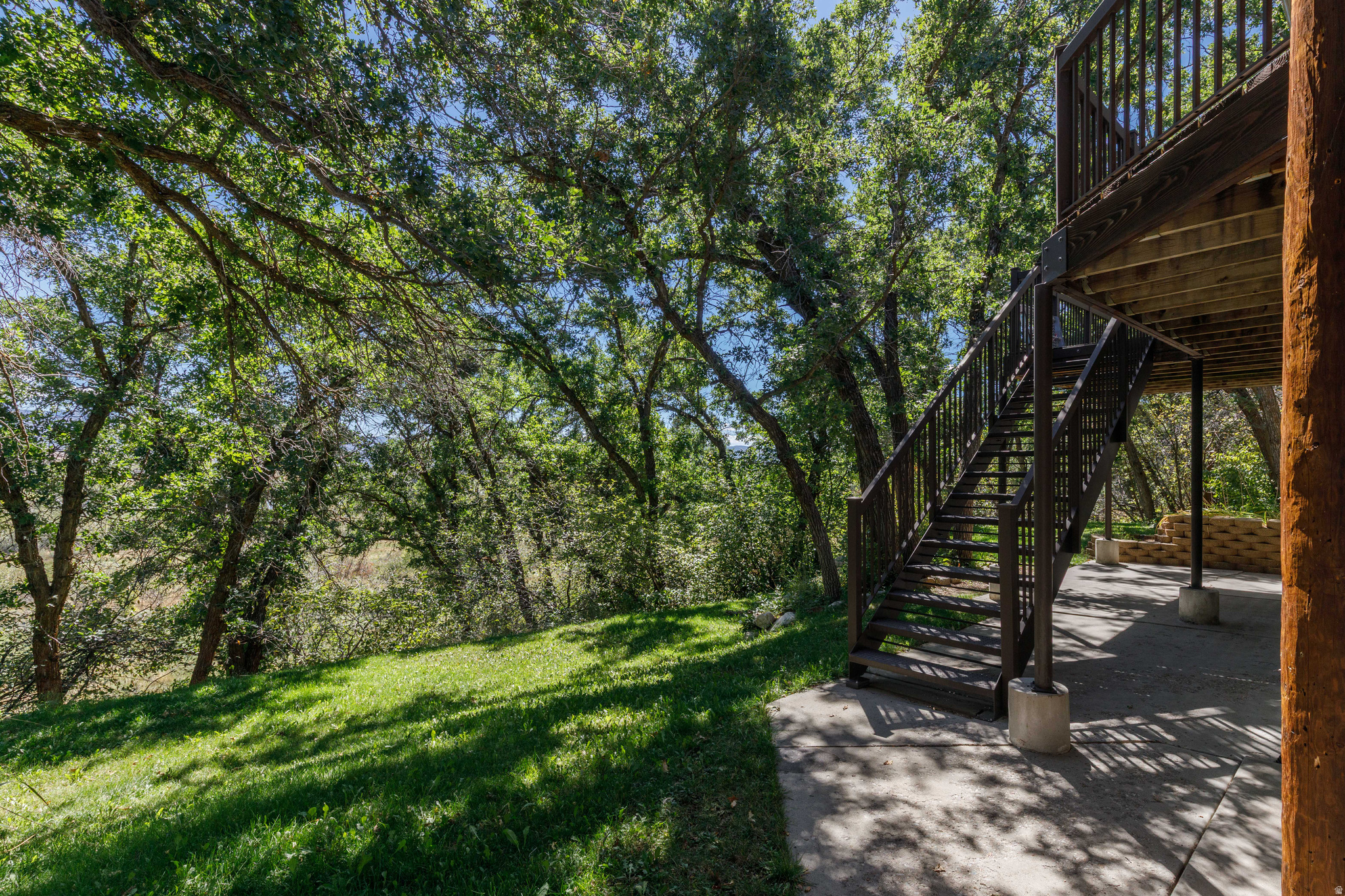 main property photo 60