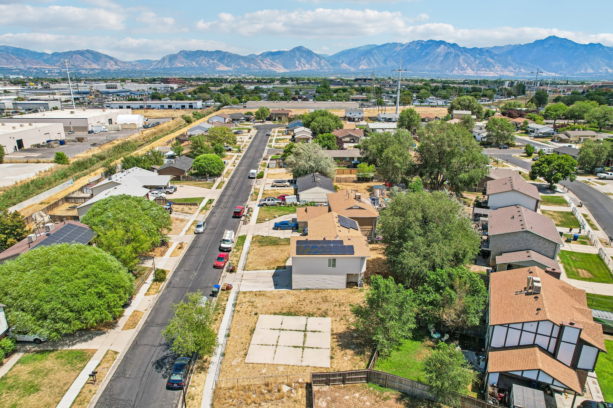 main property photo 41