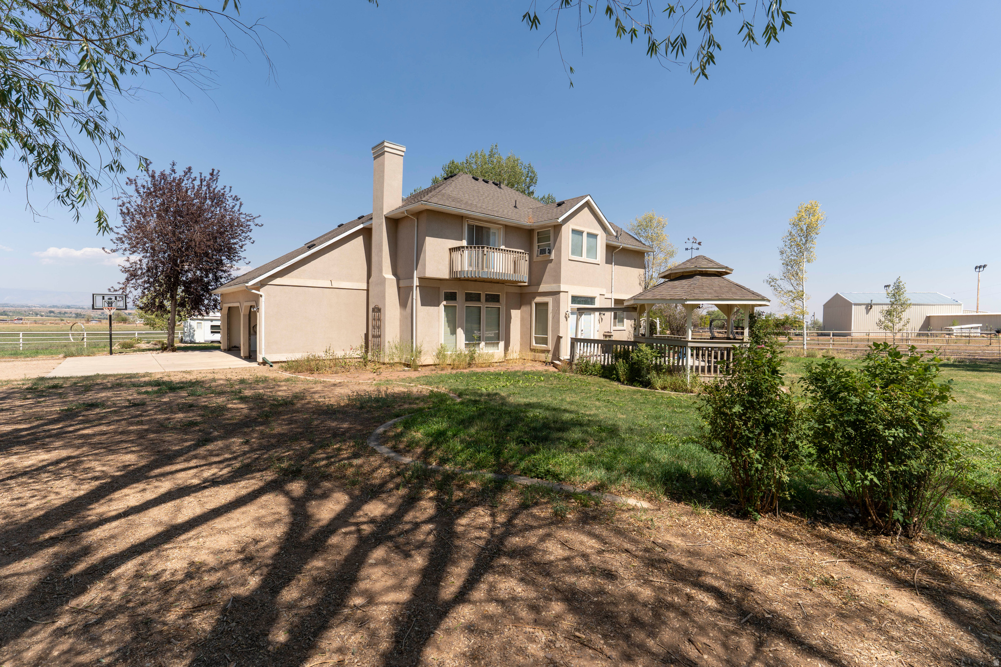 main property photo 54