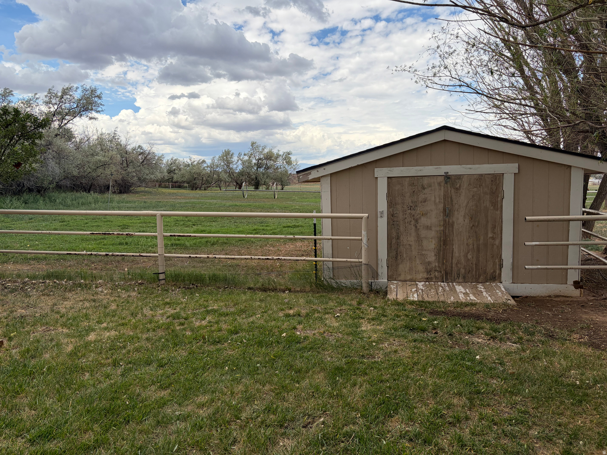 main property photo 73