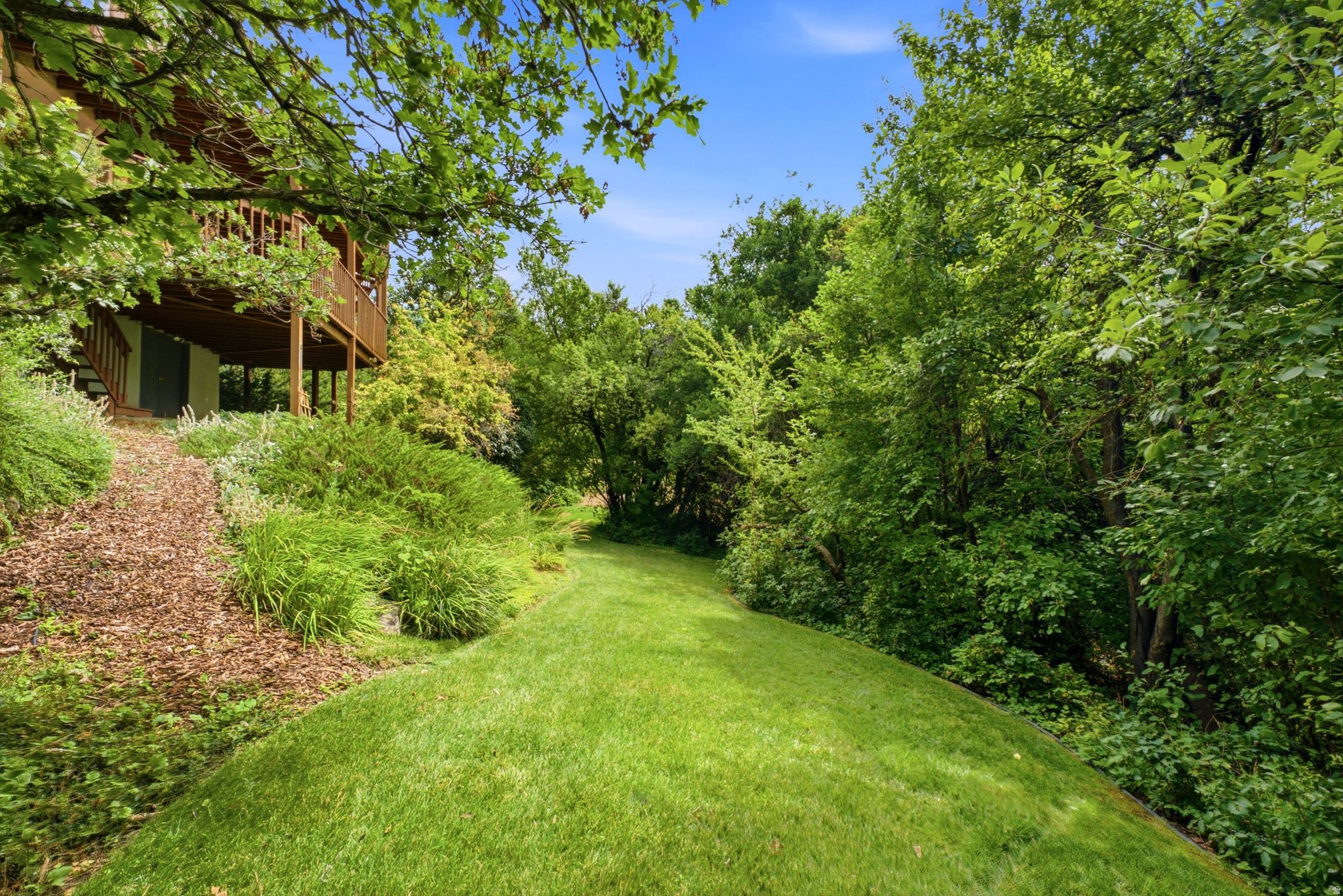 main property photo 74
