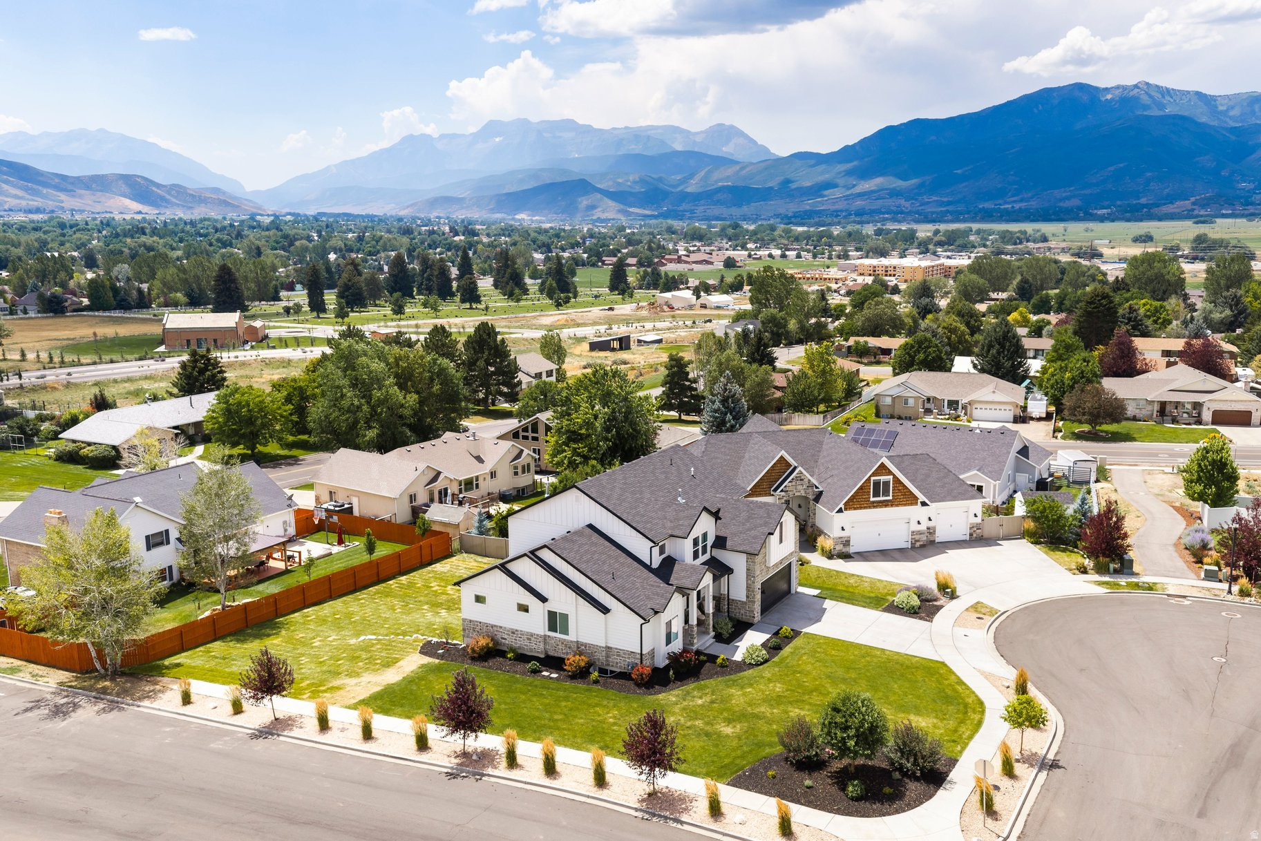 main property photo 60