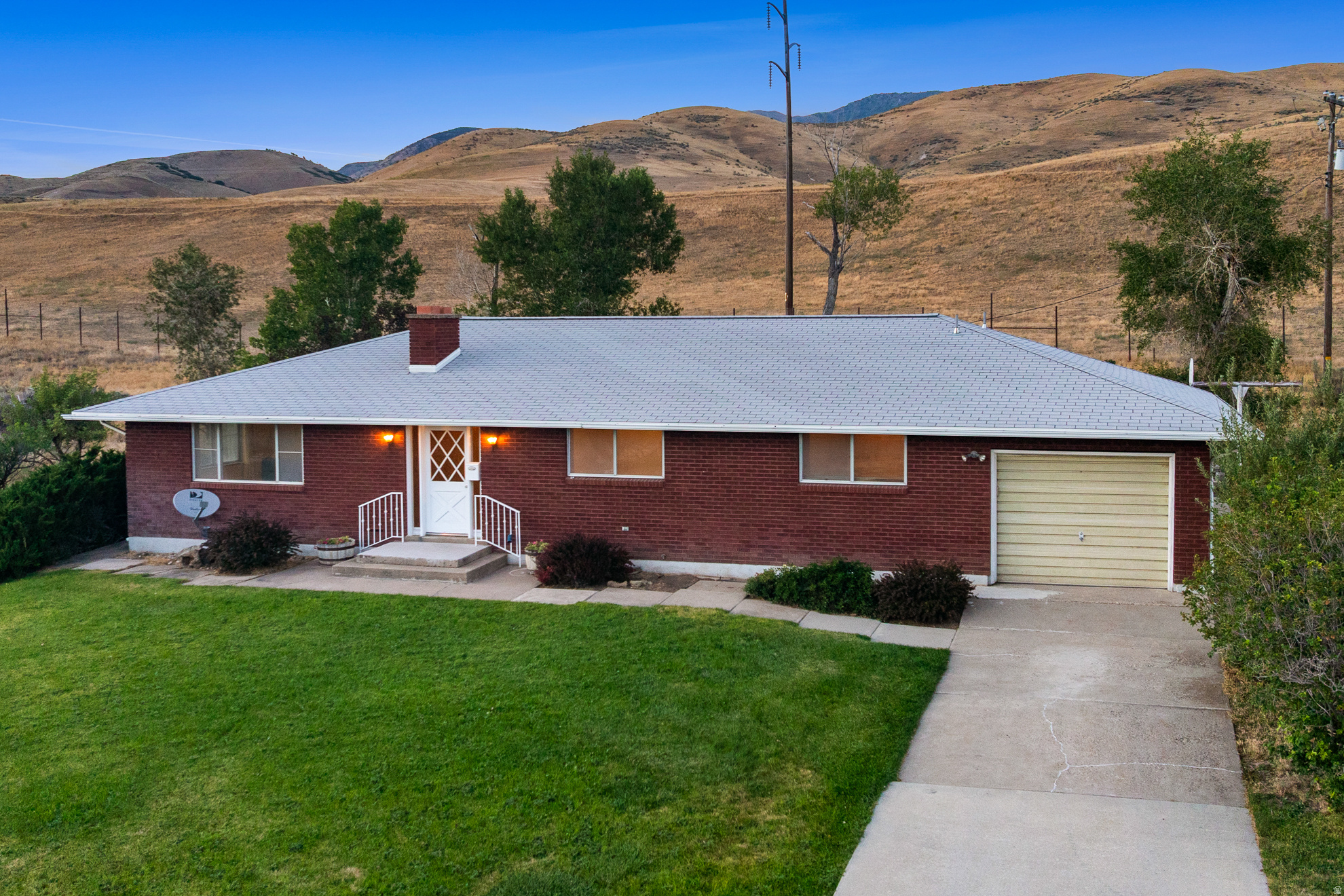 main property photo 51