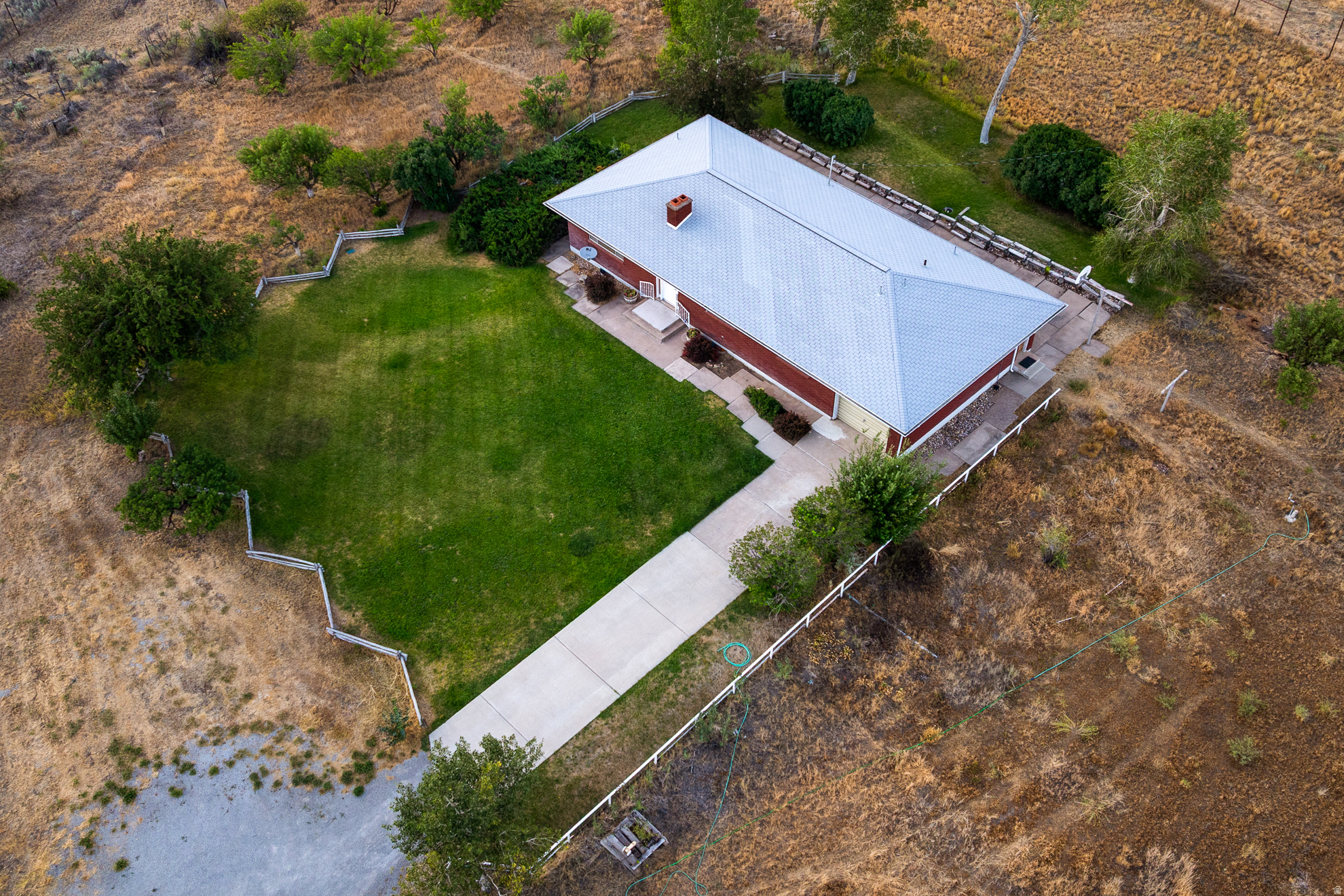 main property photo 54