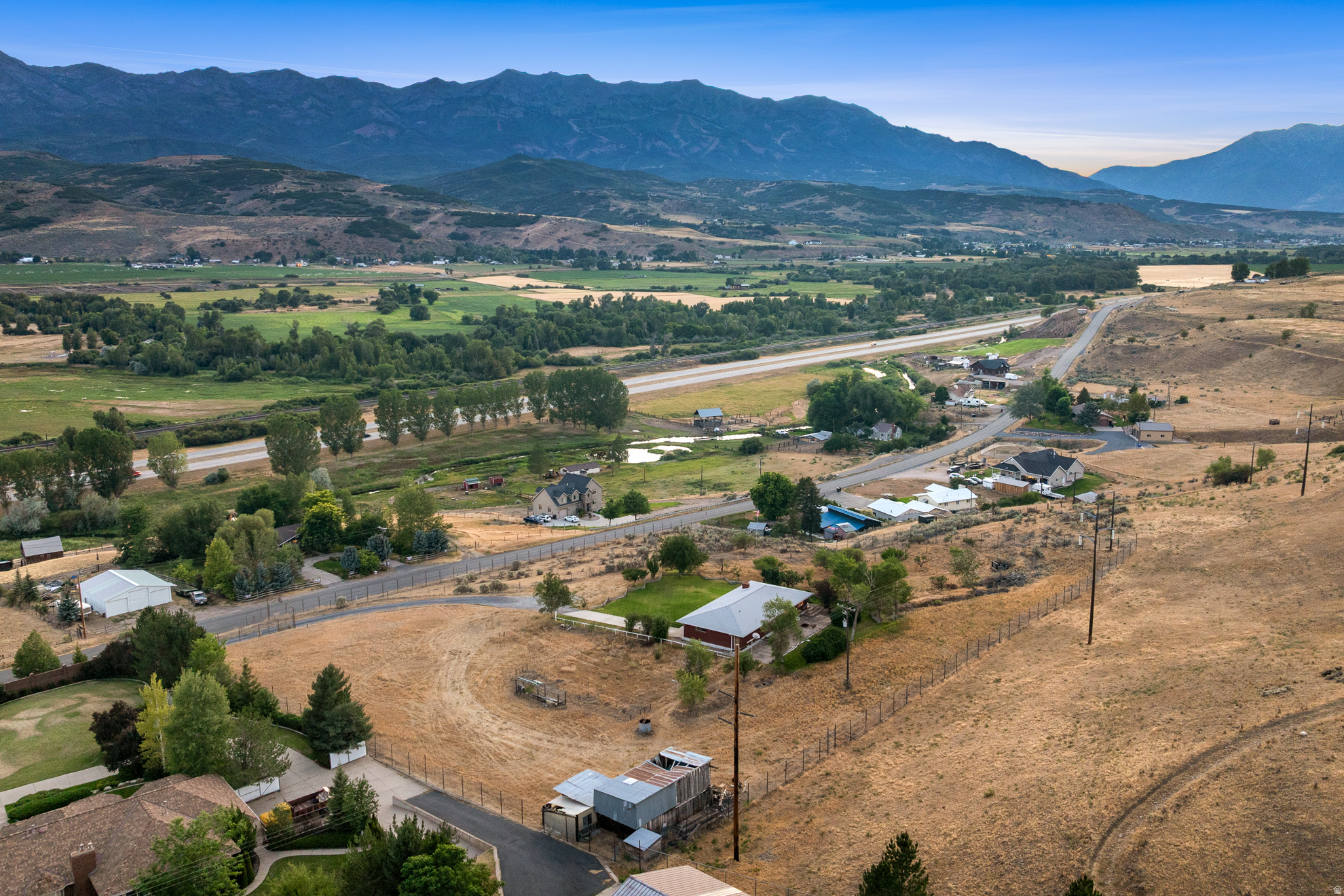 main property photo 70