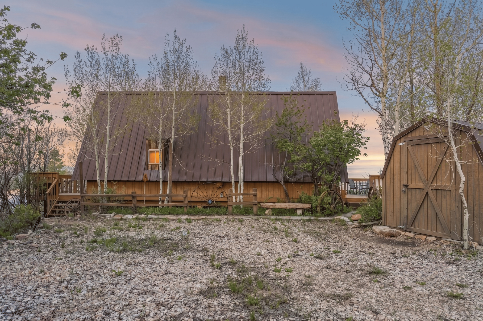 main property photo 32