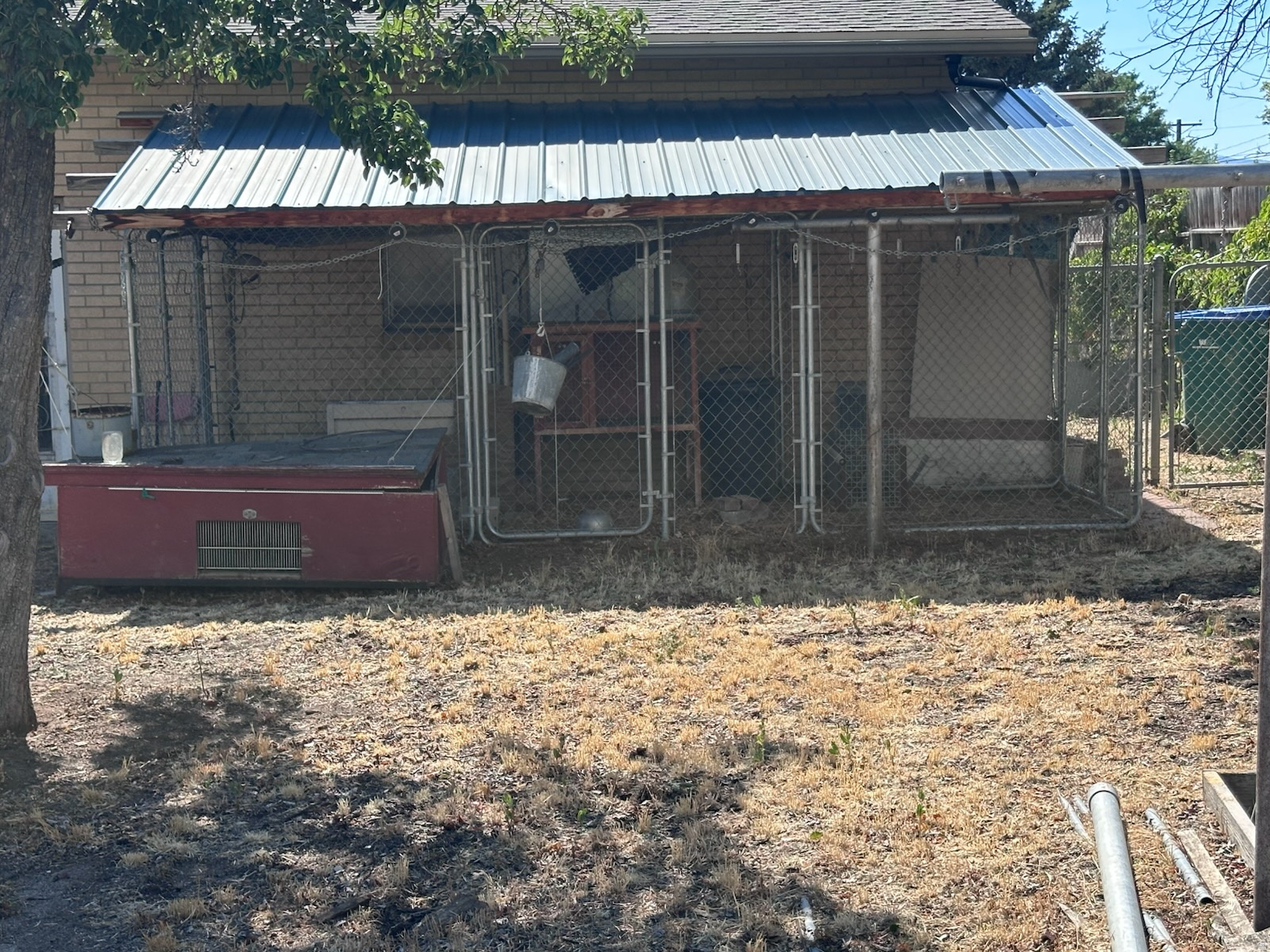 main property photo 17