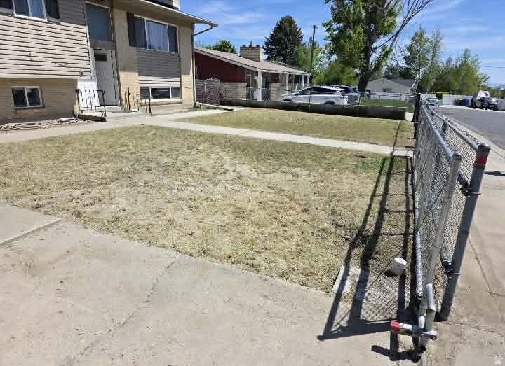 main property photo 24