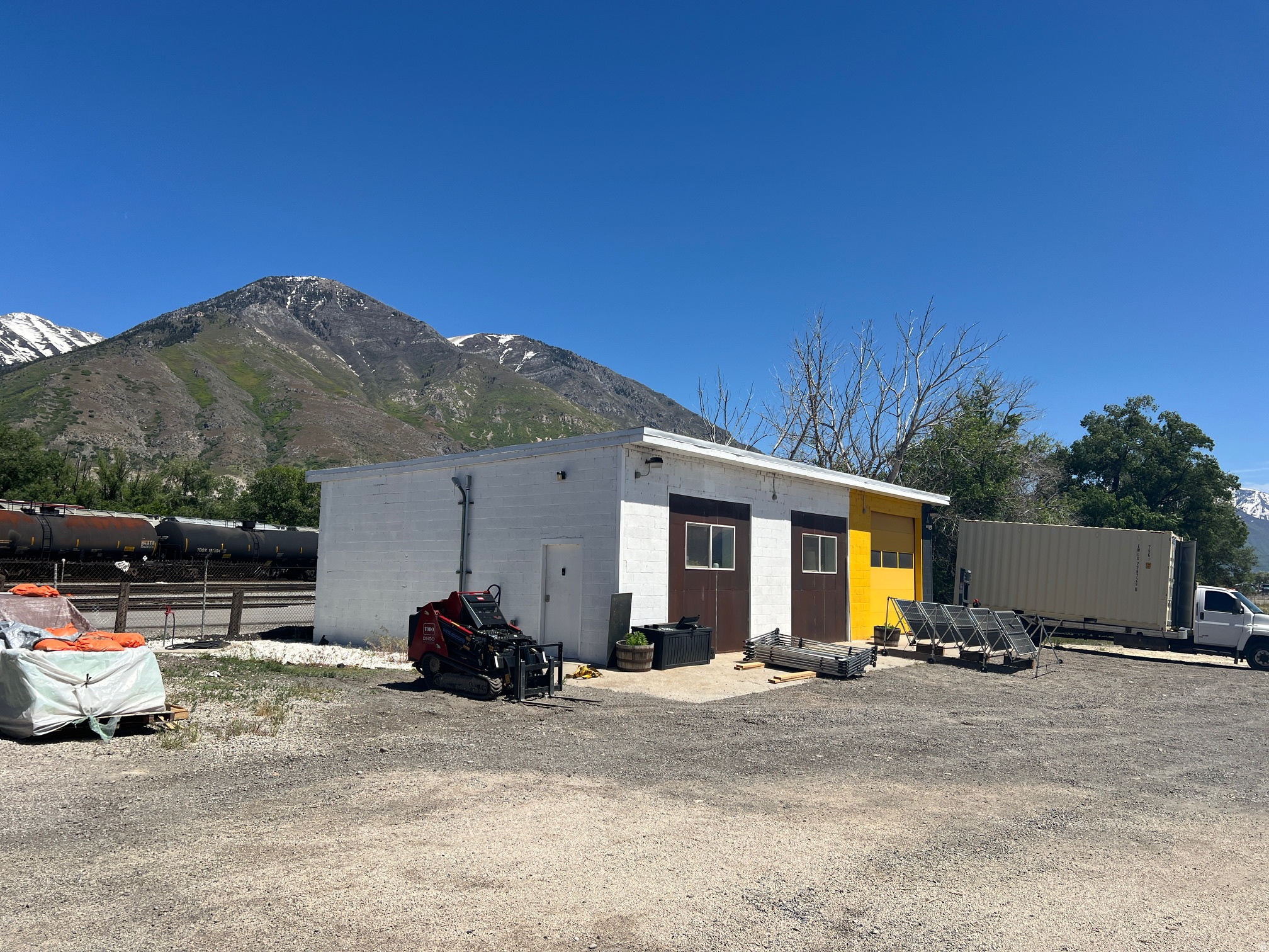 main property photo 4