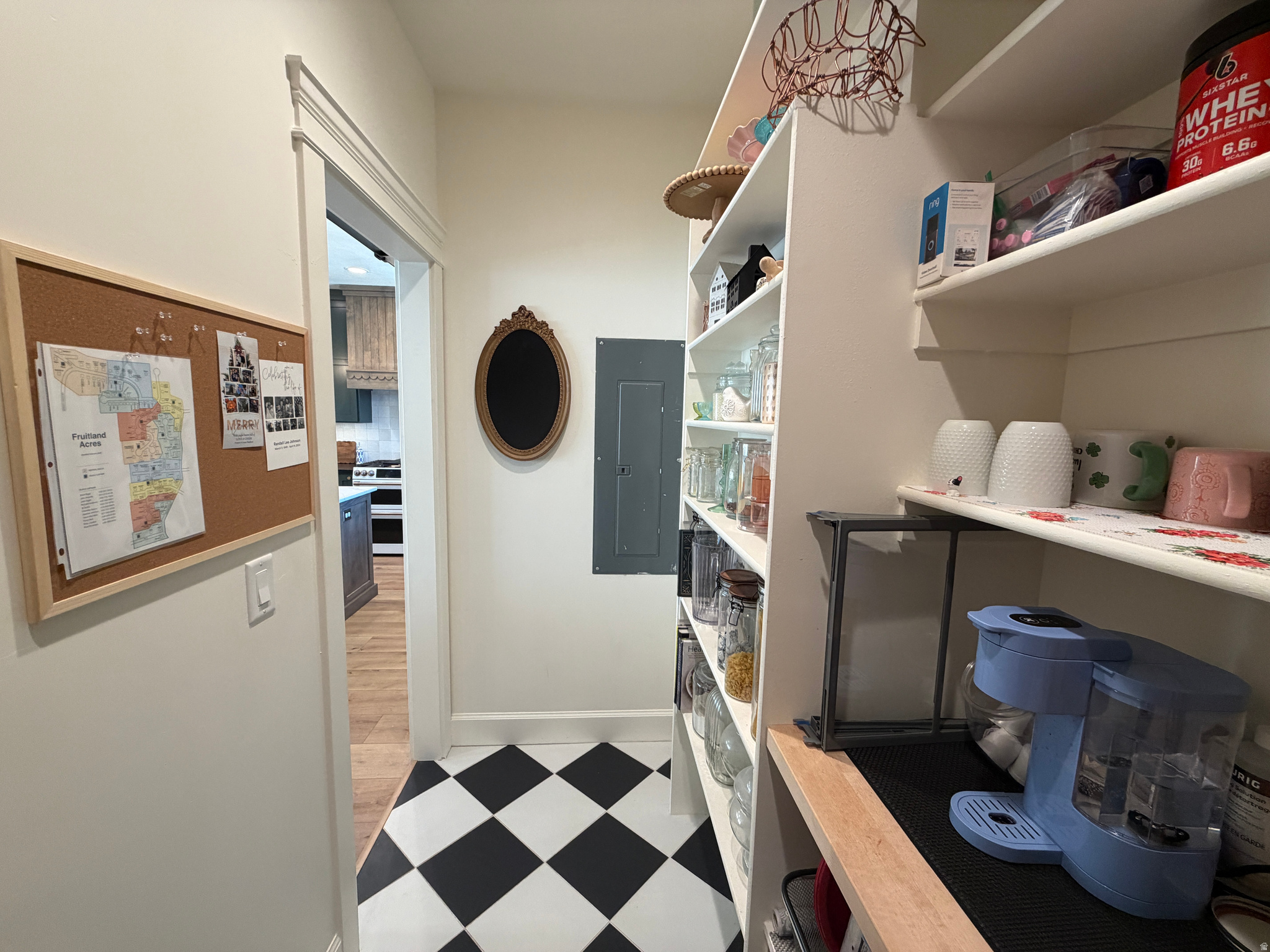 main property photo 44