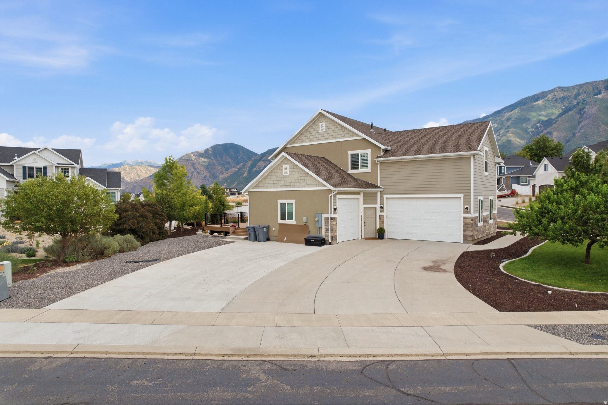 main property photo 71