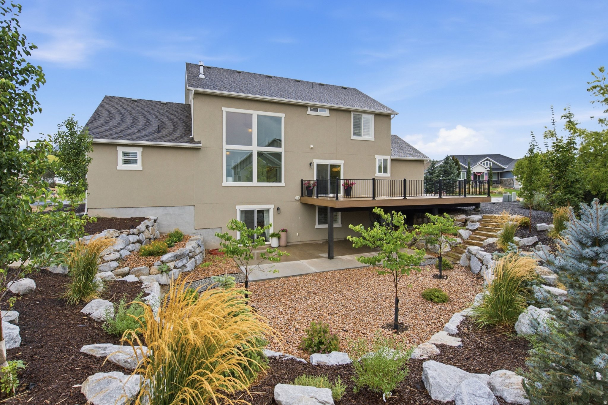 main property photo 78