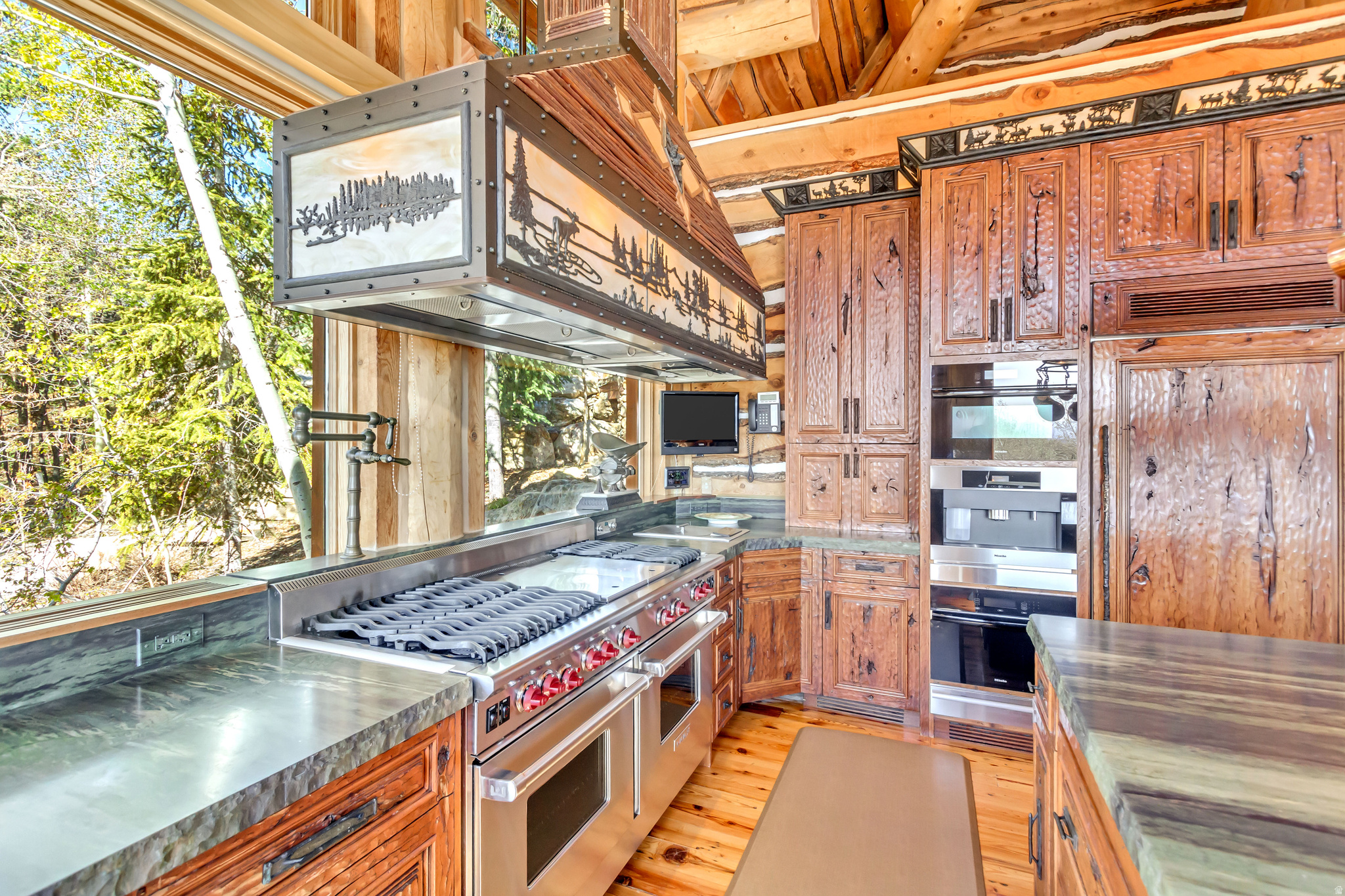 main property photo 37