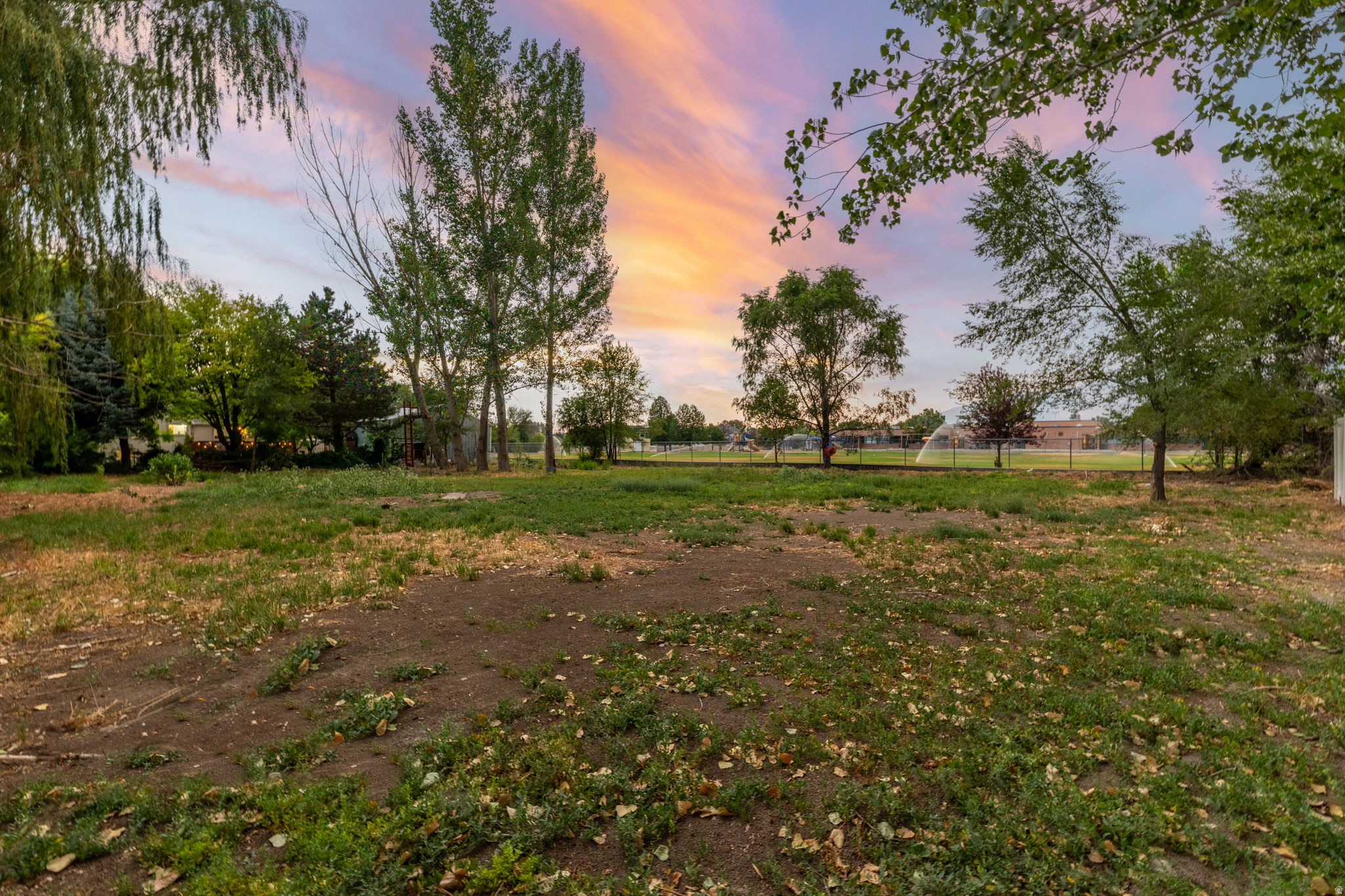 main property photo 34