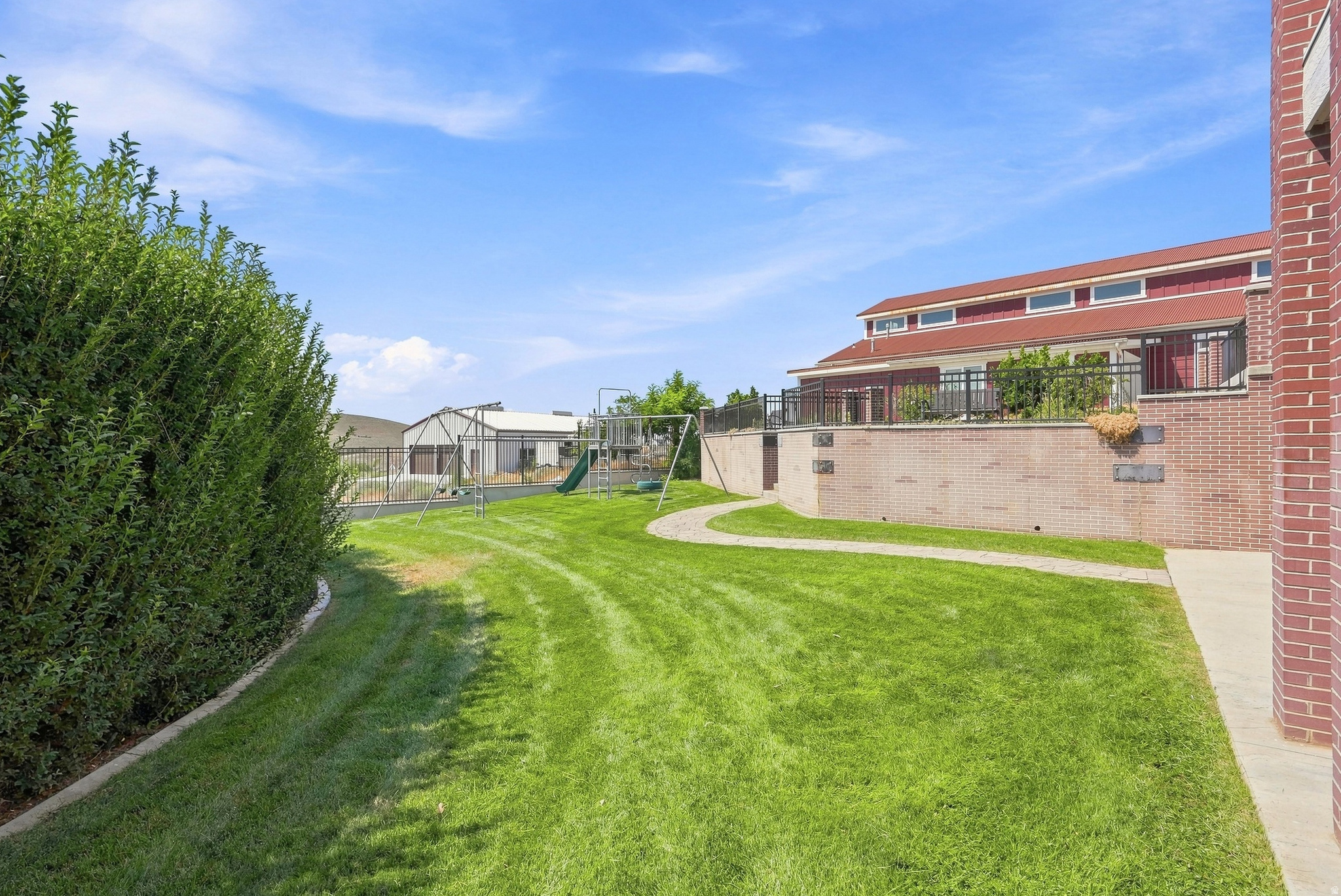 main property photo 87