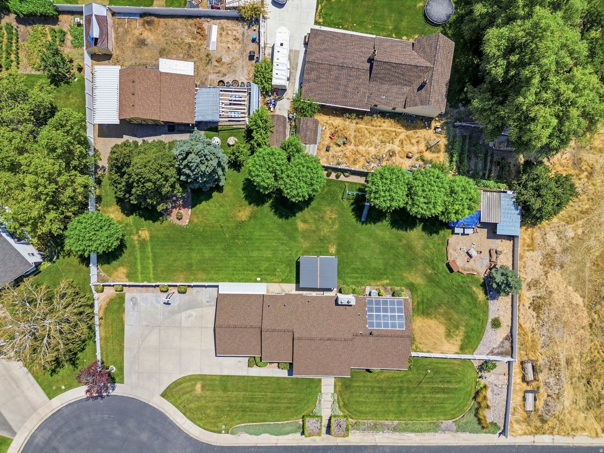 main property photo 60