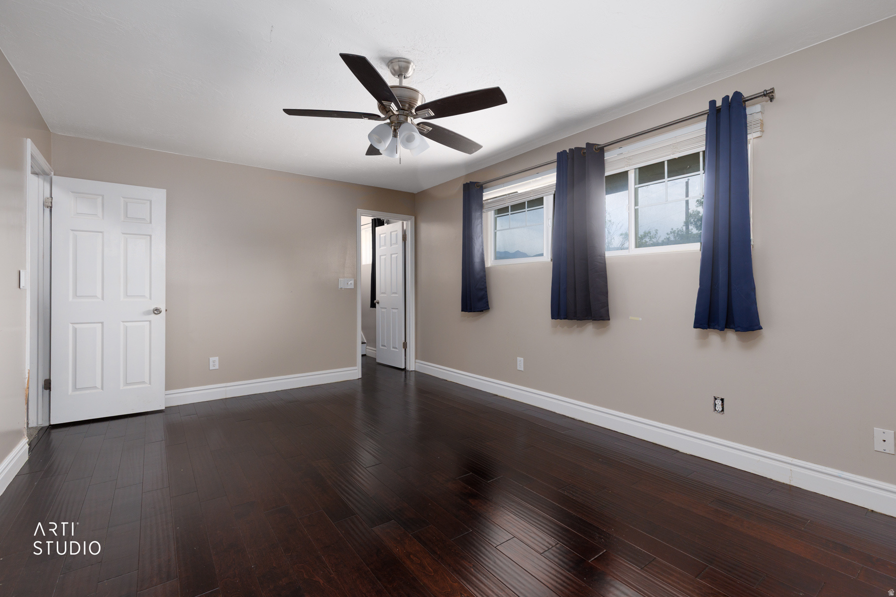 main property photo 10