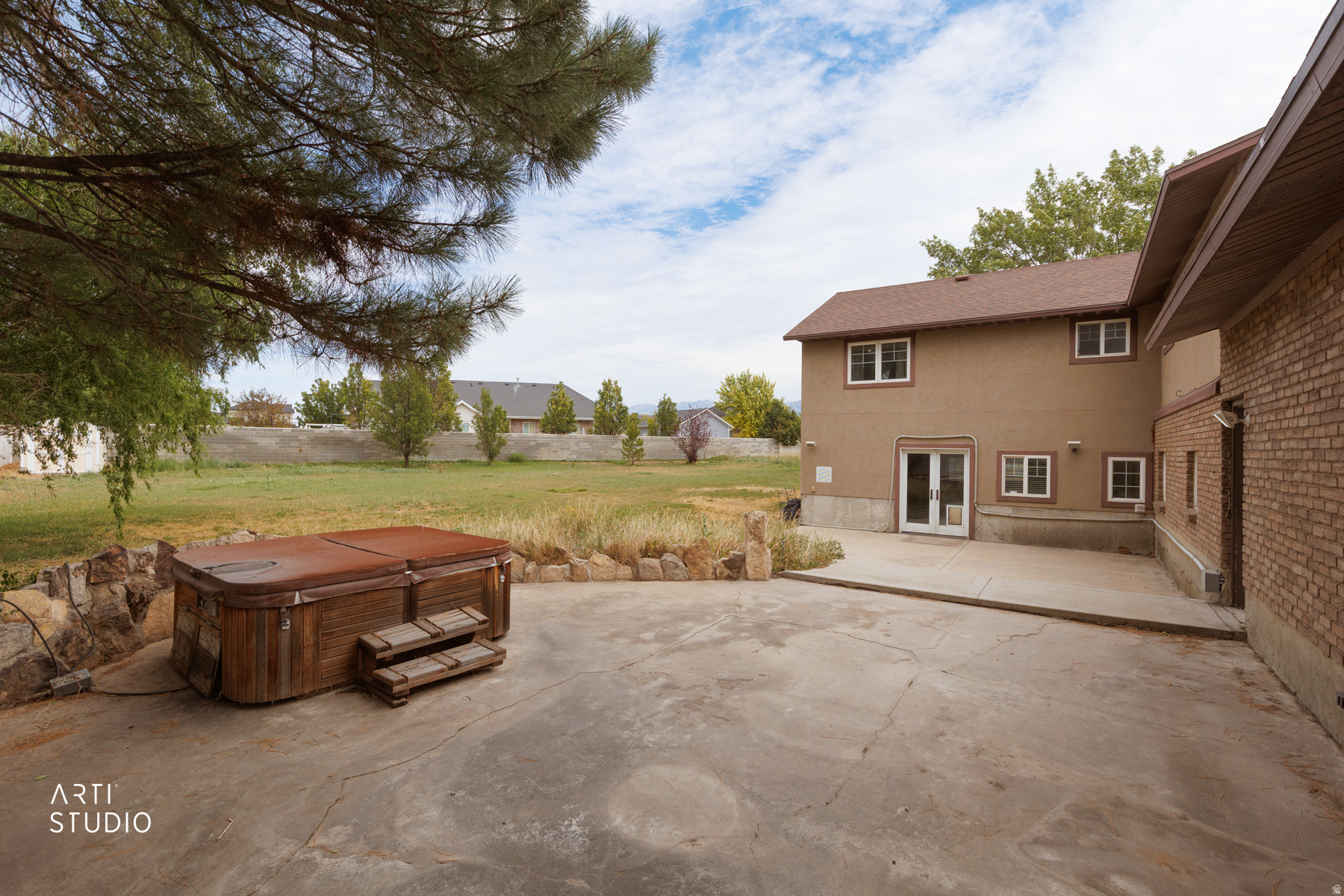 main property photo 46