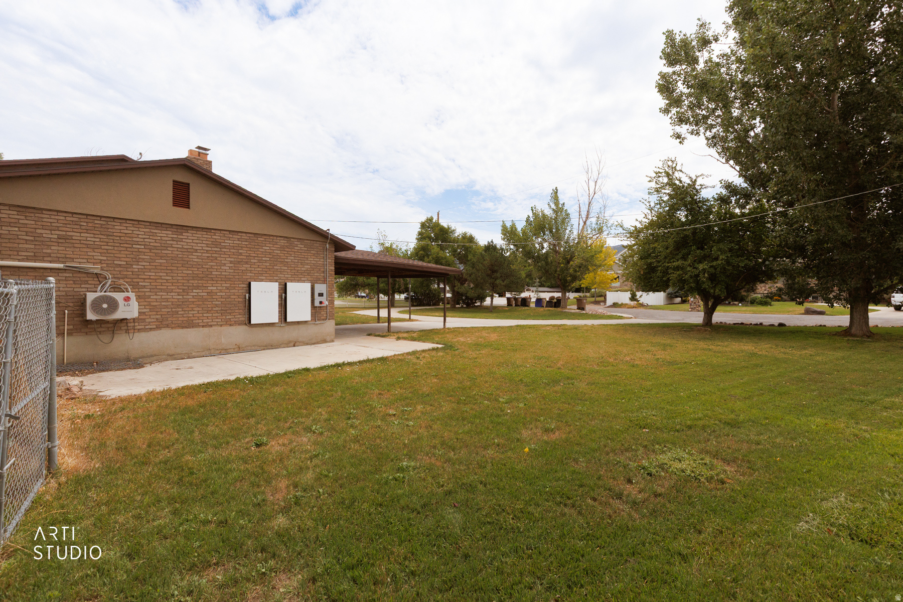 main property photo 58