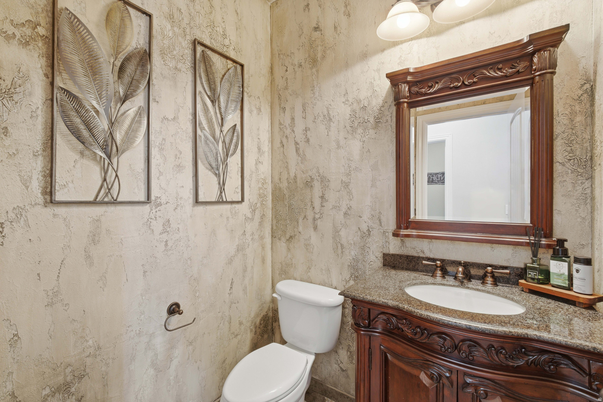 main property photo 19
