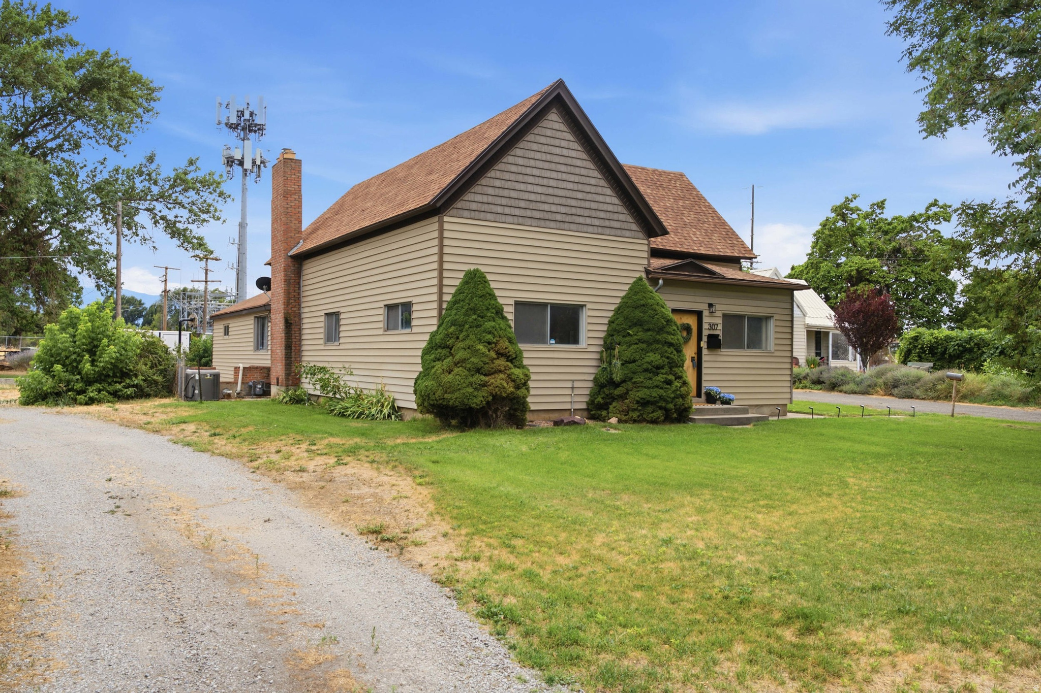main property photo 2