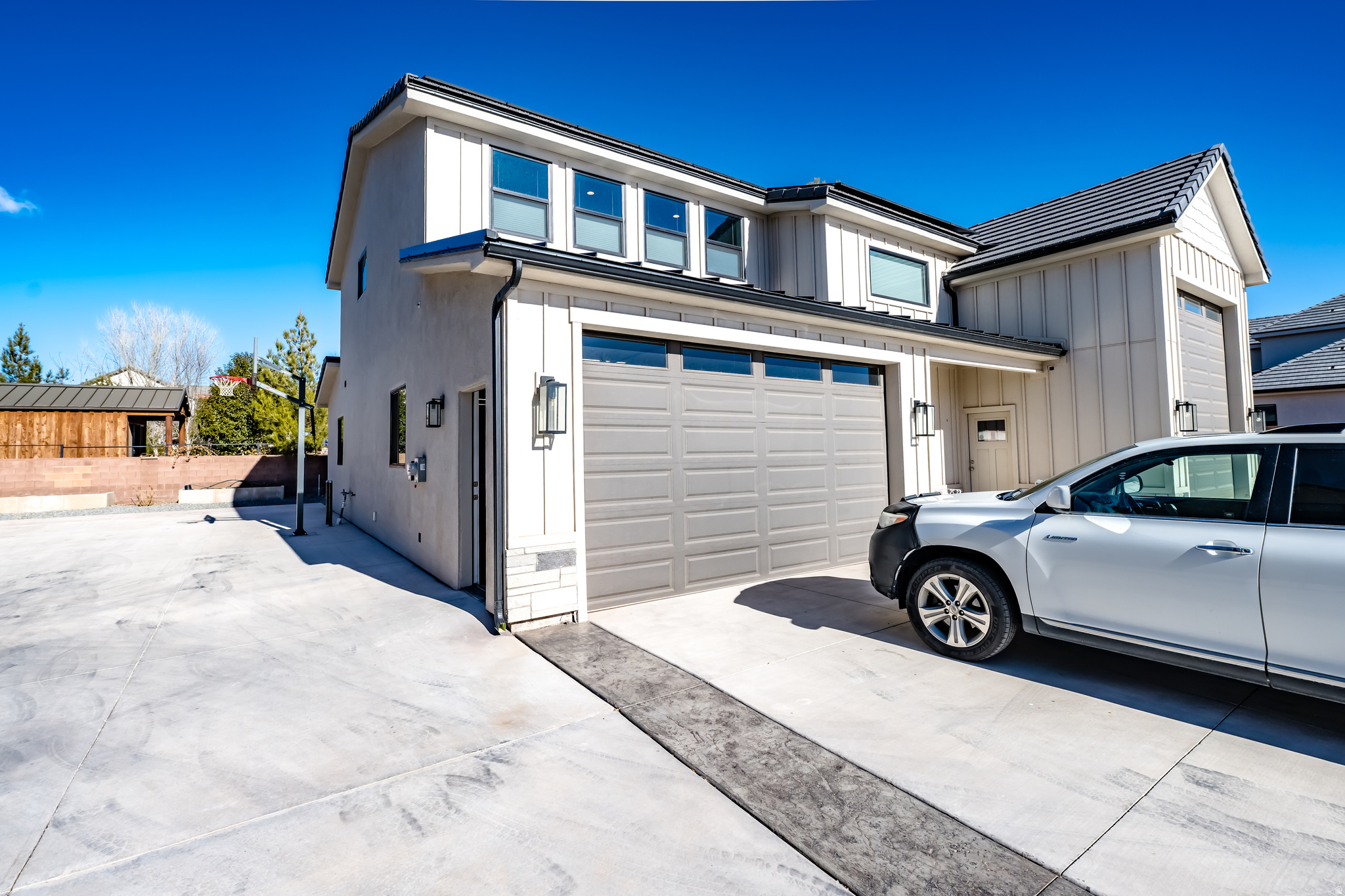main property photo 66