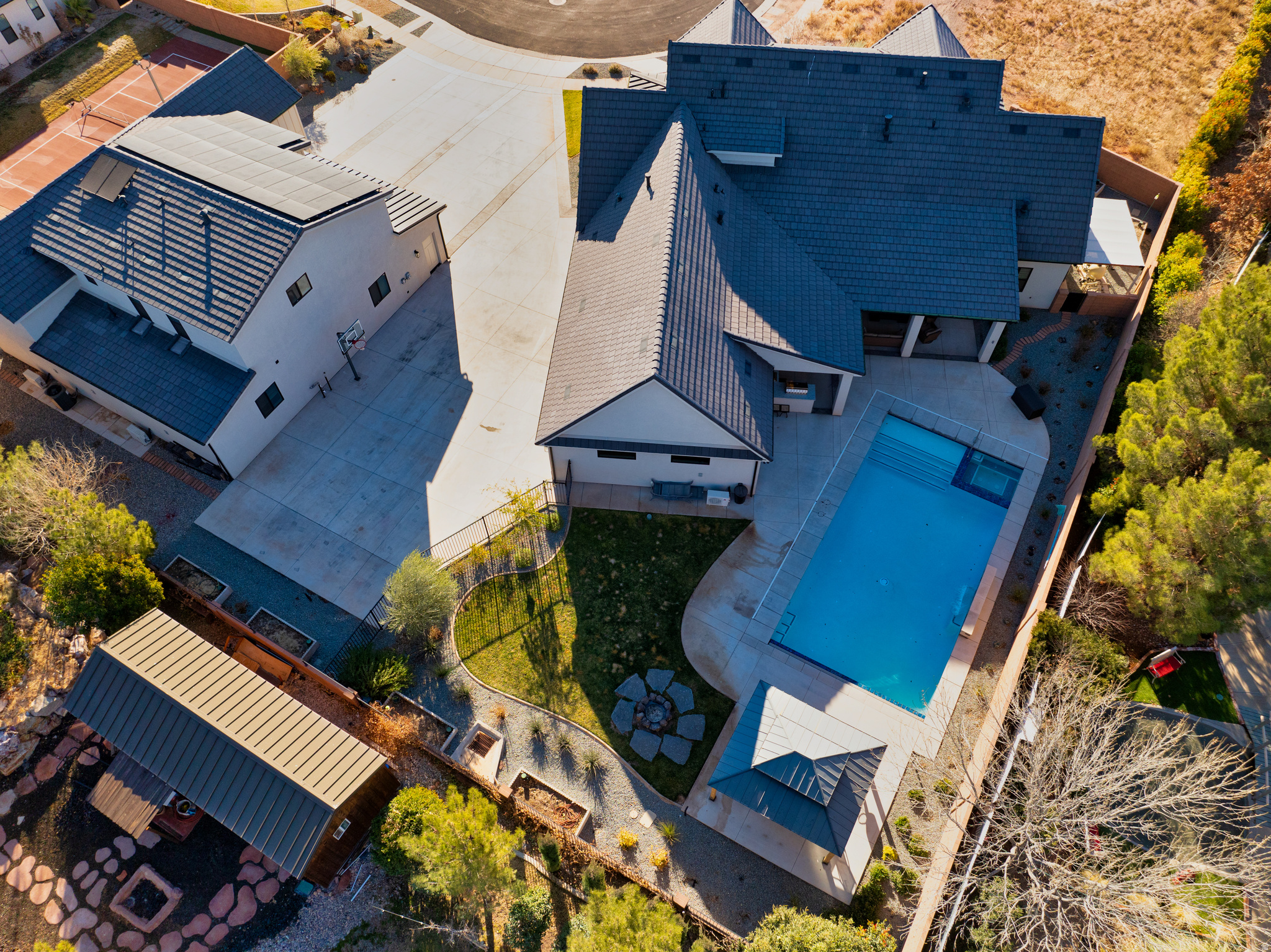 main property photo 92