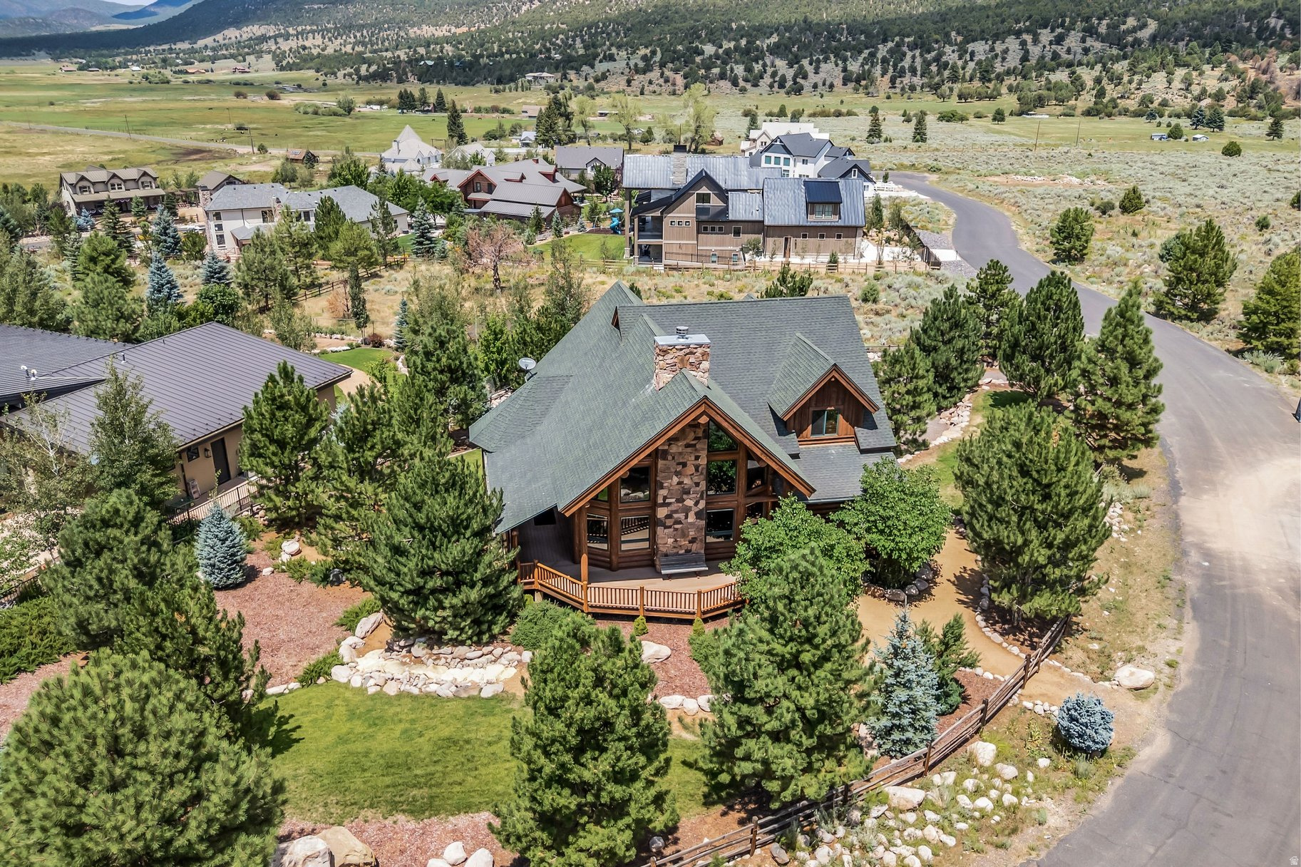 main property photo 44