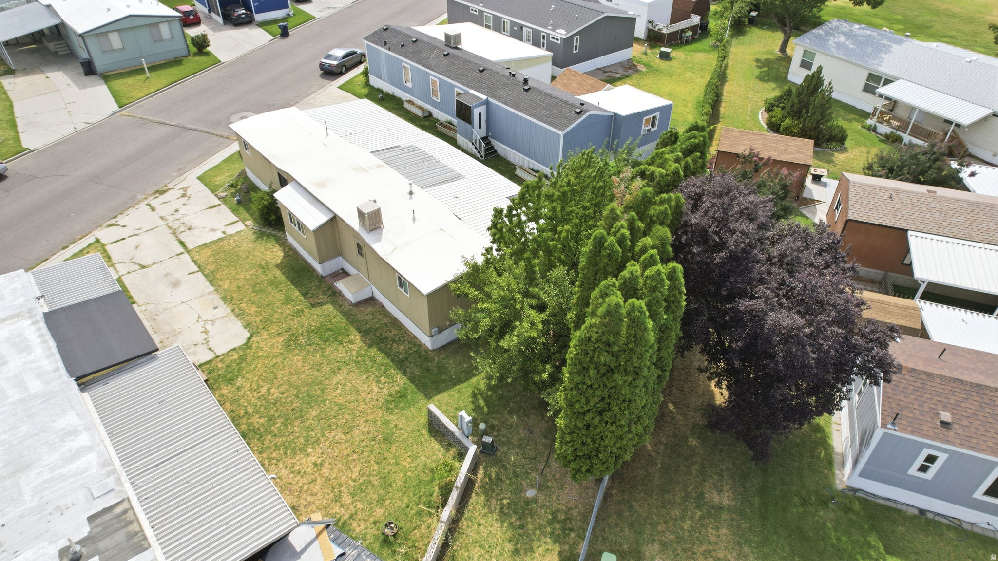 main property photo 23