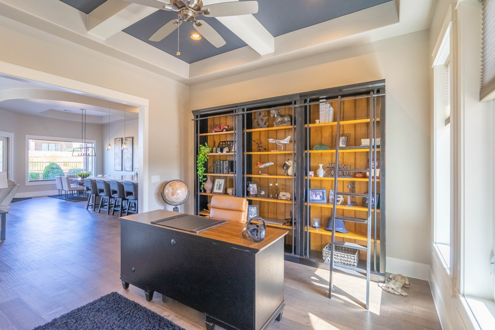 main property photo 23