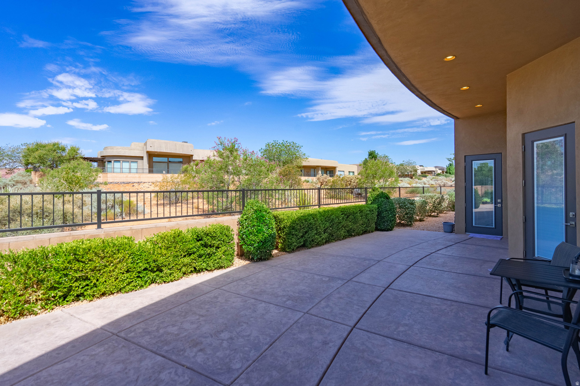 main property photo 45