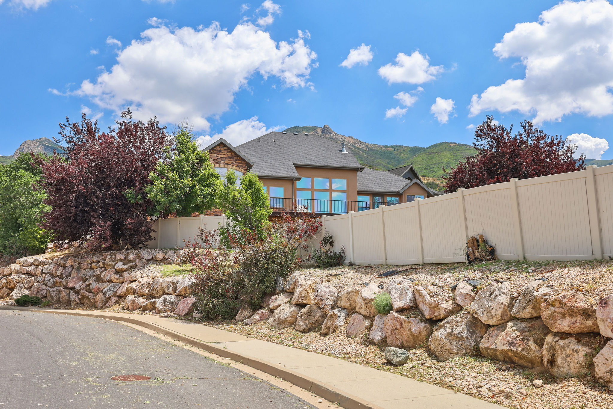 main property photo 65