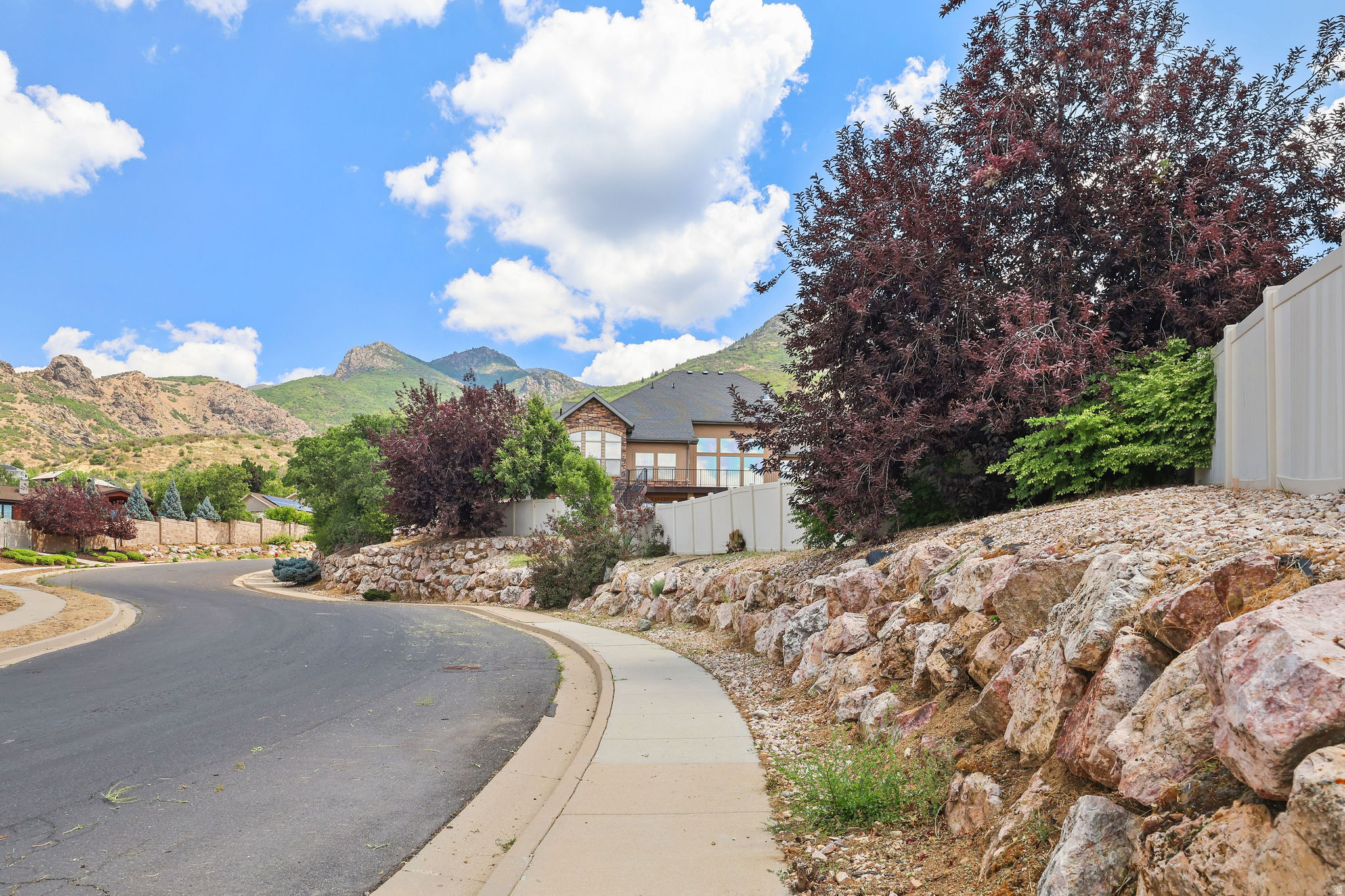 main property photo 66